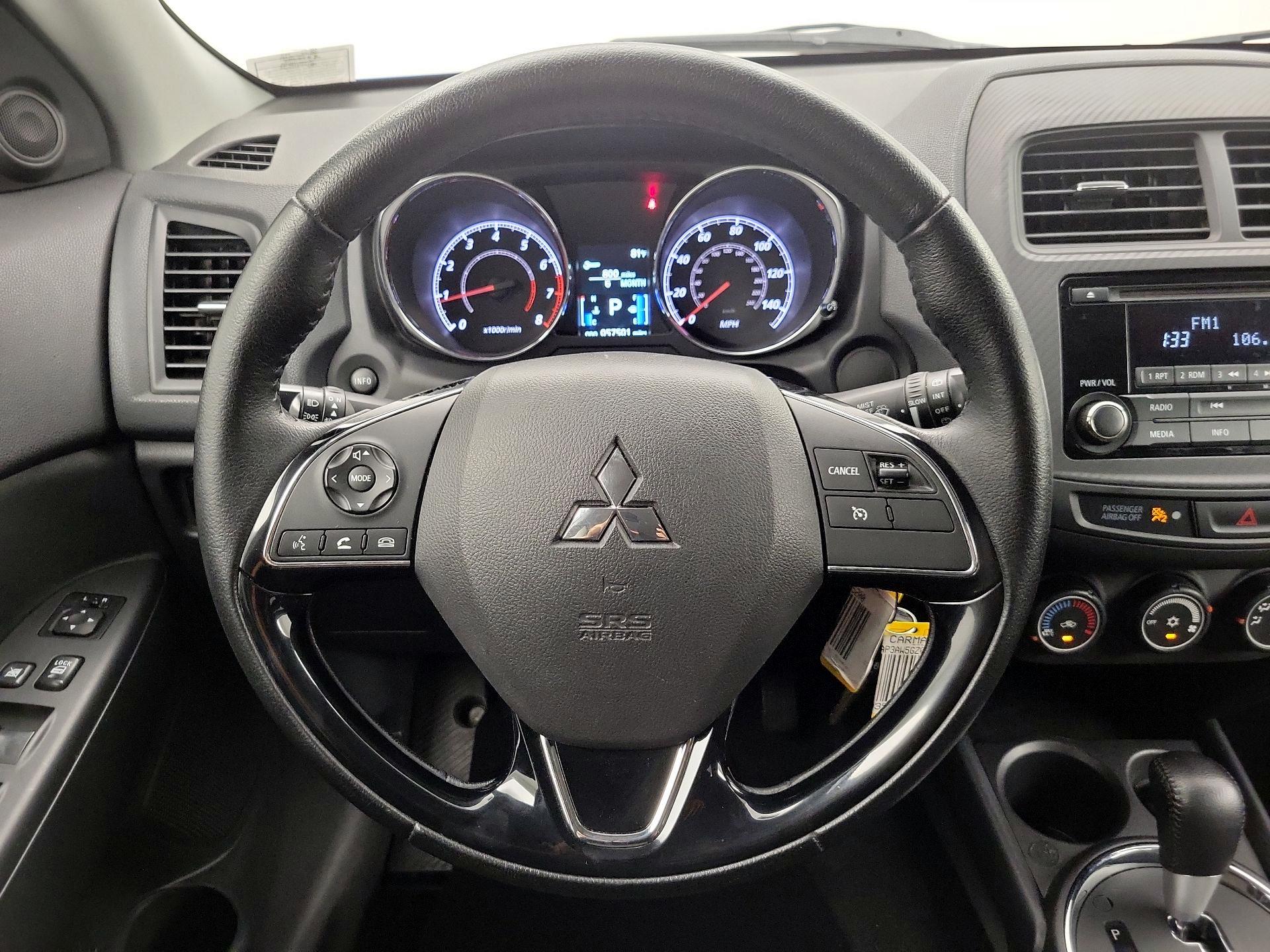 Thumbnail: 2016 Mitsubishi Outlander Sport - 10