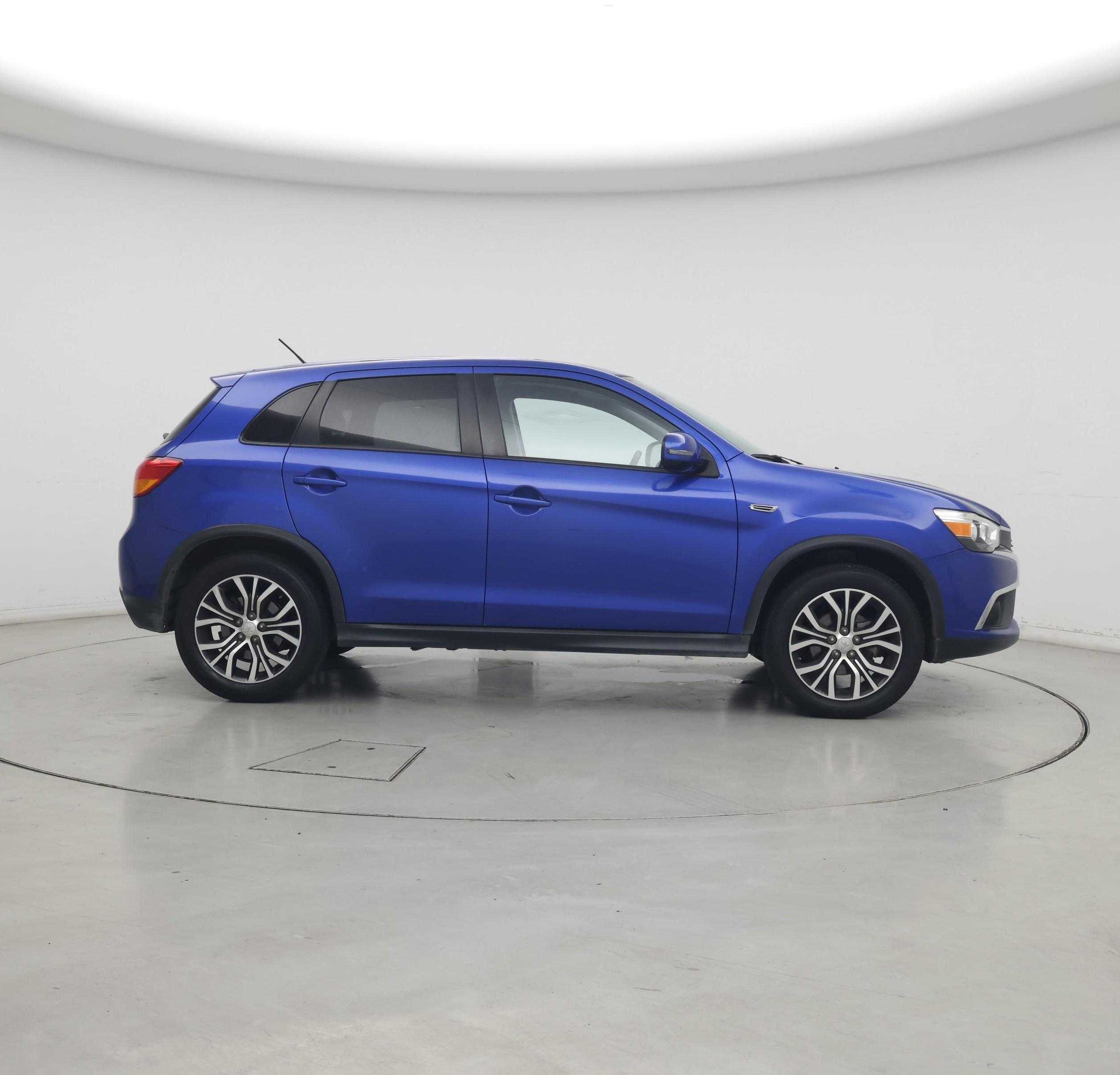 Thumbnail: 2016 Mitsubishi Outlander Sport - 7