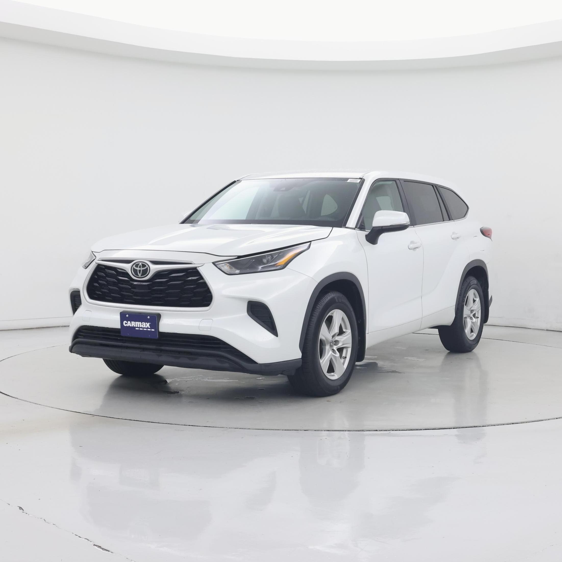 Thumbnail: 2023 Toyota Highlander - 4