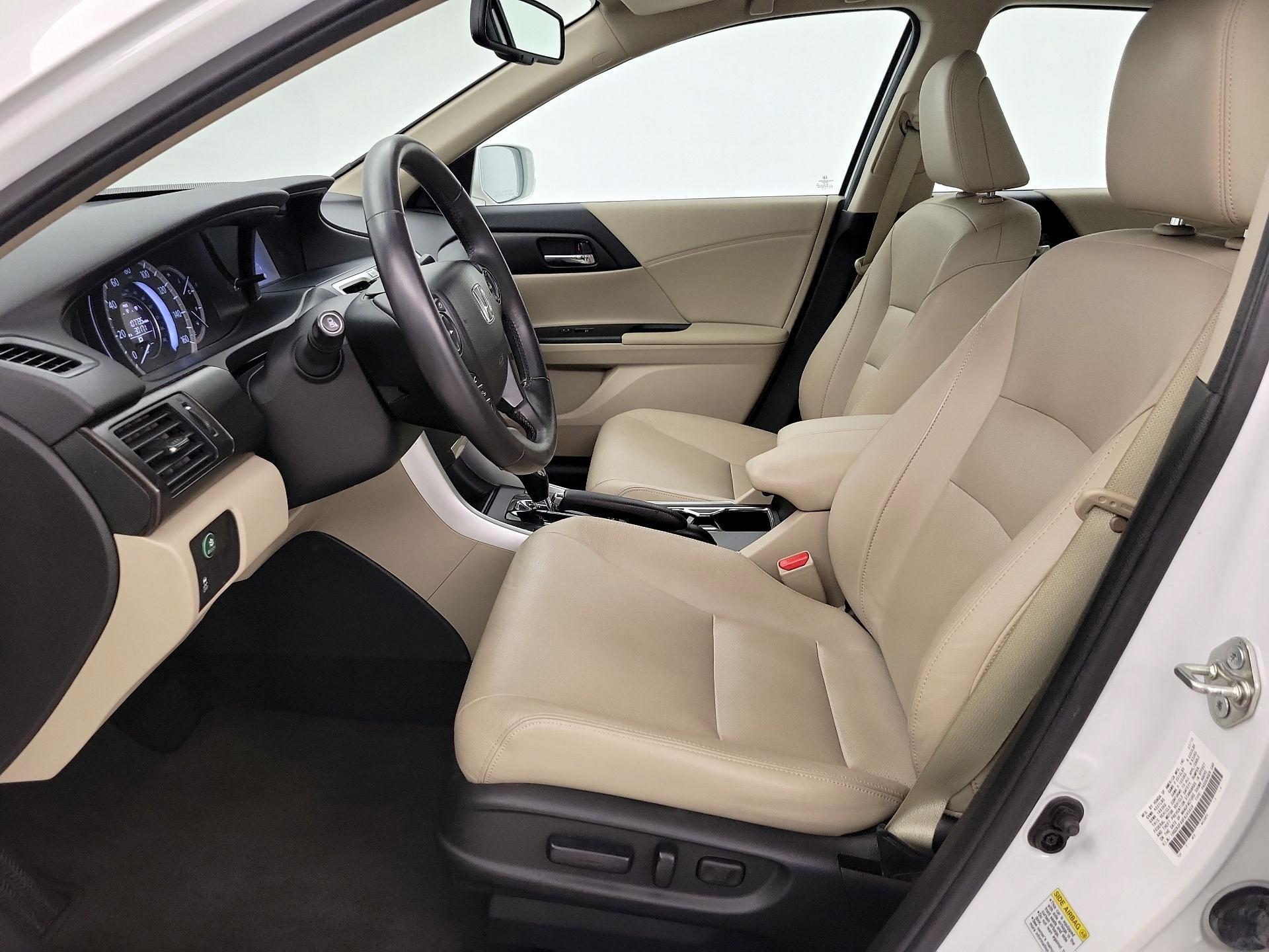 Thumbnail: 2015 Honda Accord - 11