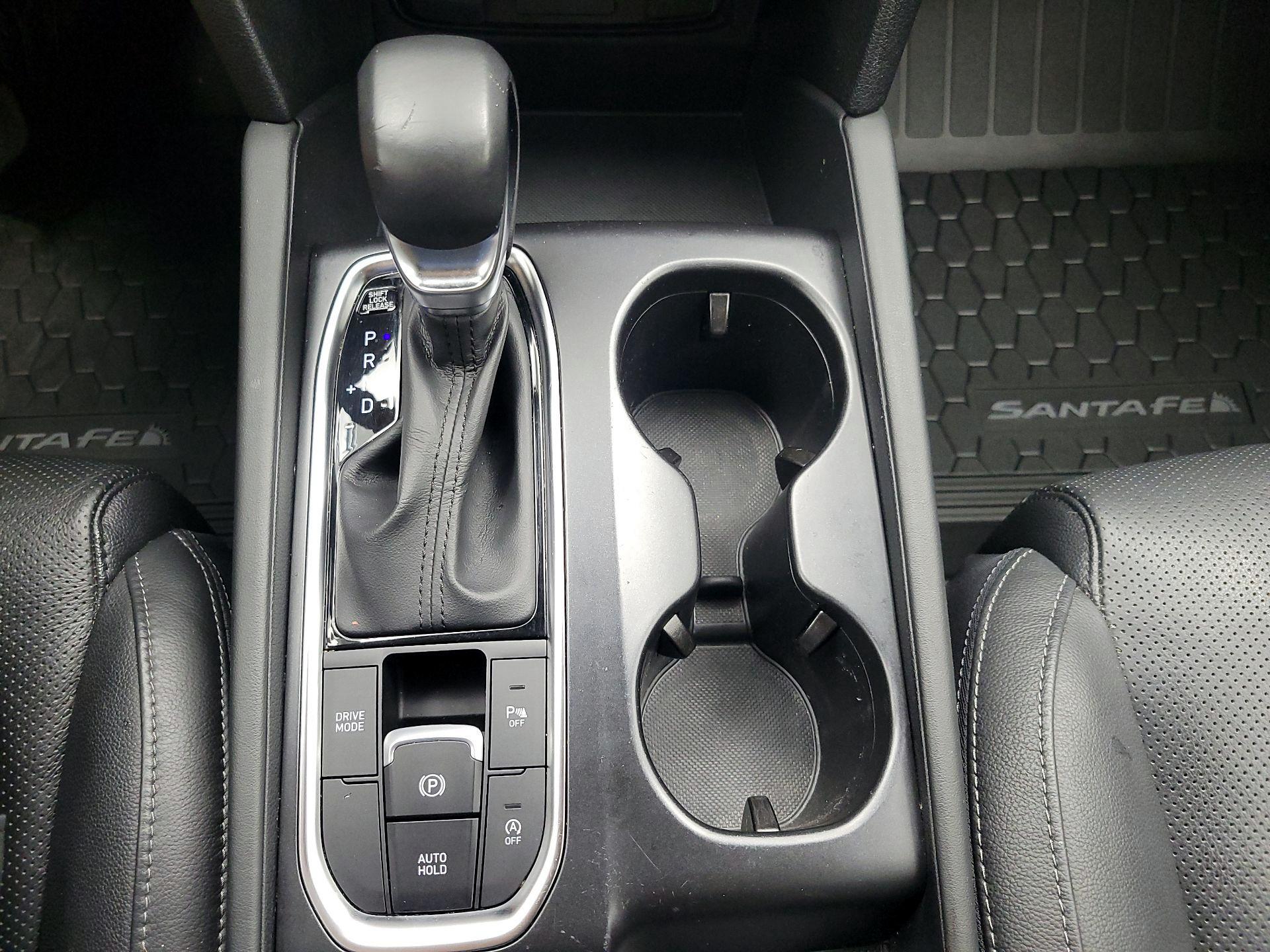 Thumbnail: 2019 Hyundai Santa Fe - 17
