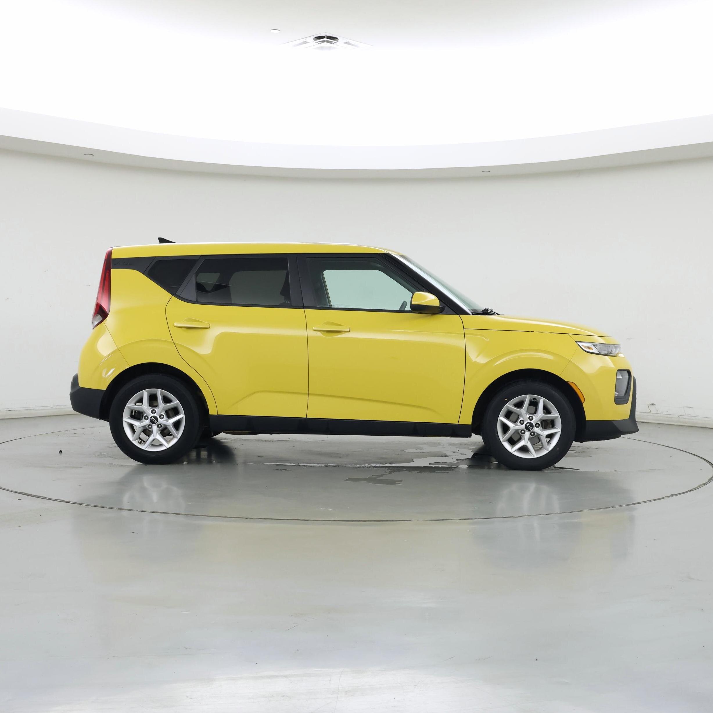 Thumbnail: 2020 Kia Soul - 7