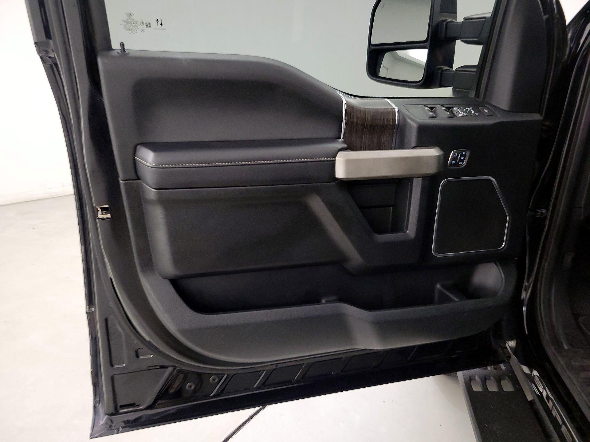 Thumbnail: 2021 Ford F-250 - 12