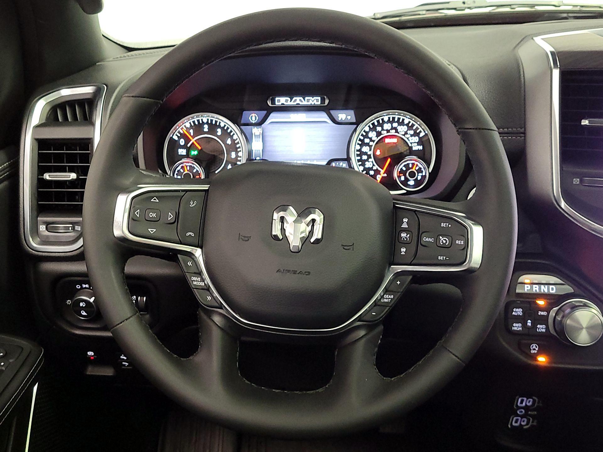 Thumbnail: 2025 RAM 1500 - 10