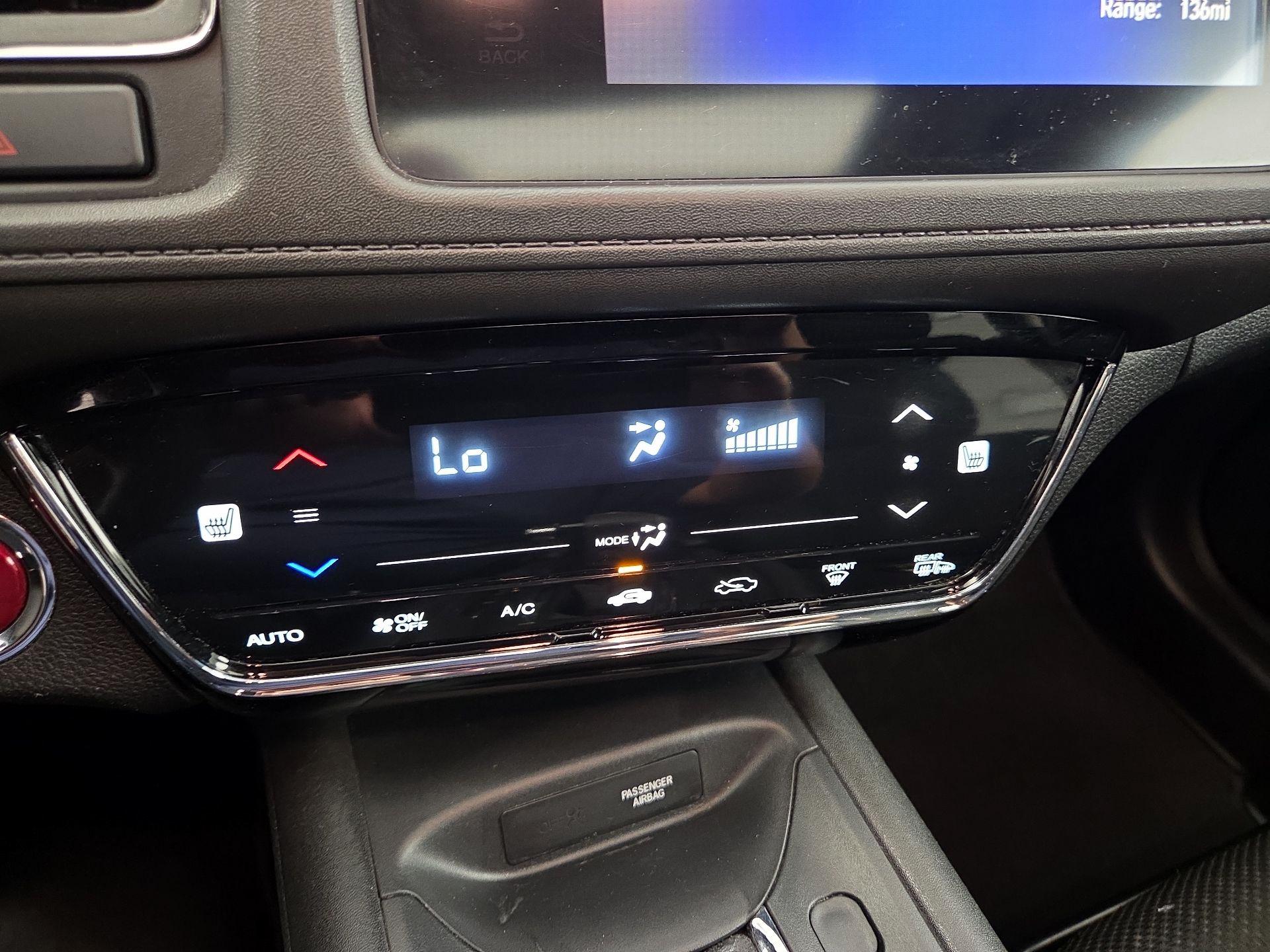 Thumbnail: 2018 Honda HR-V - 16