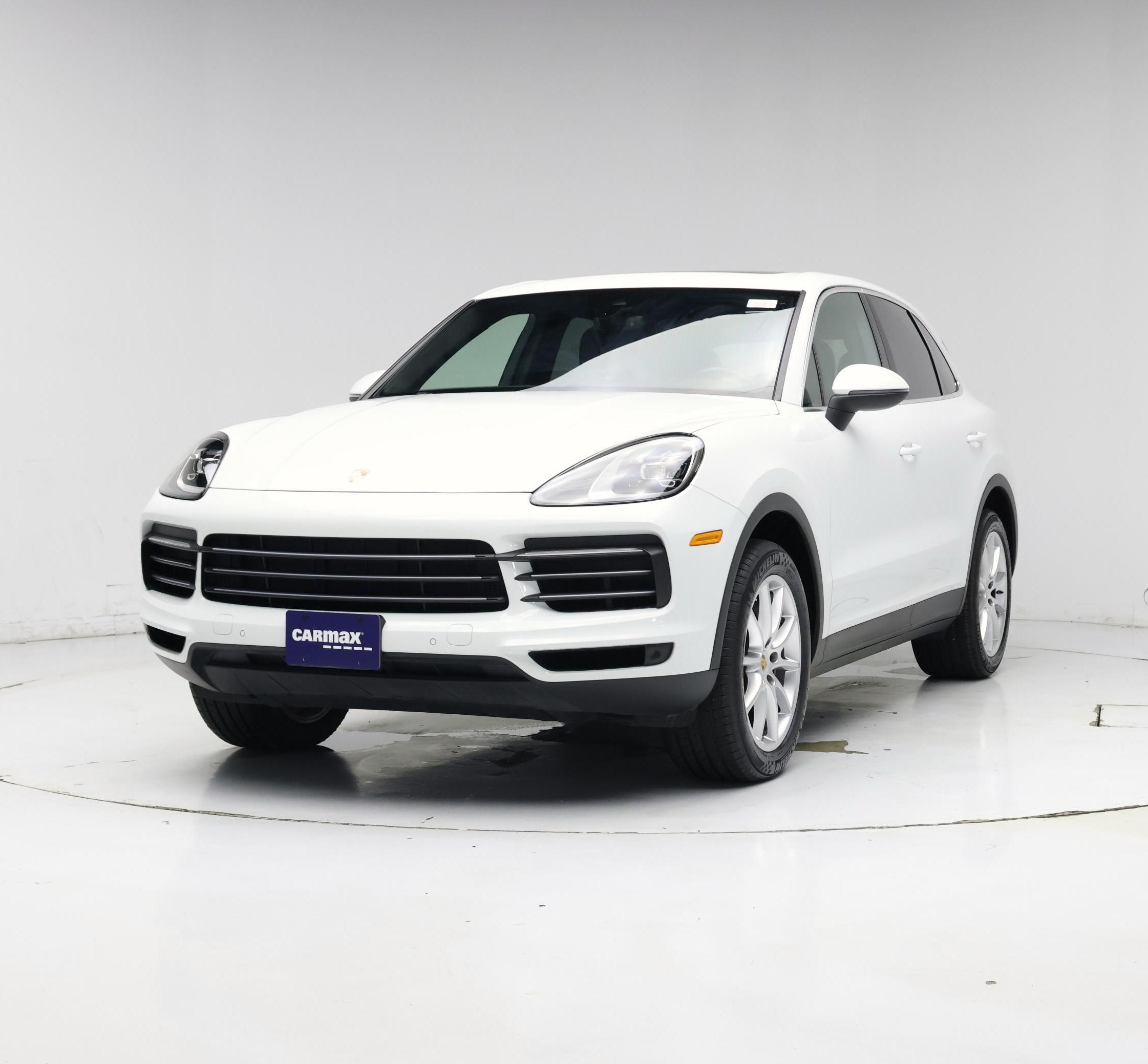 Thumbnail: 2019 Porsche Cayenne - 4