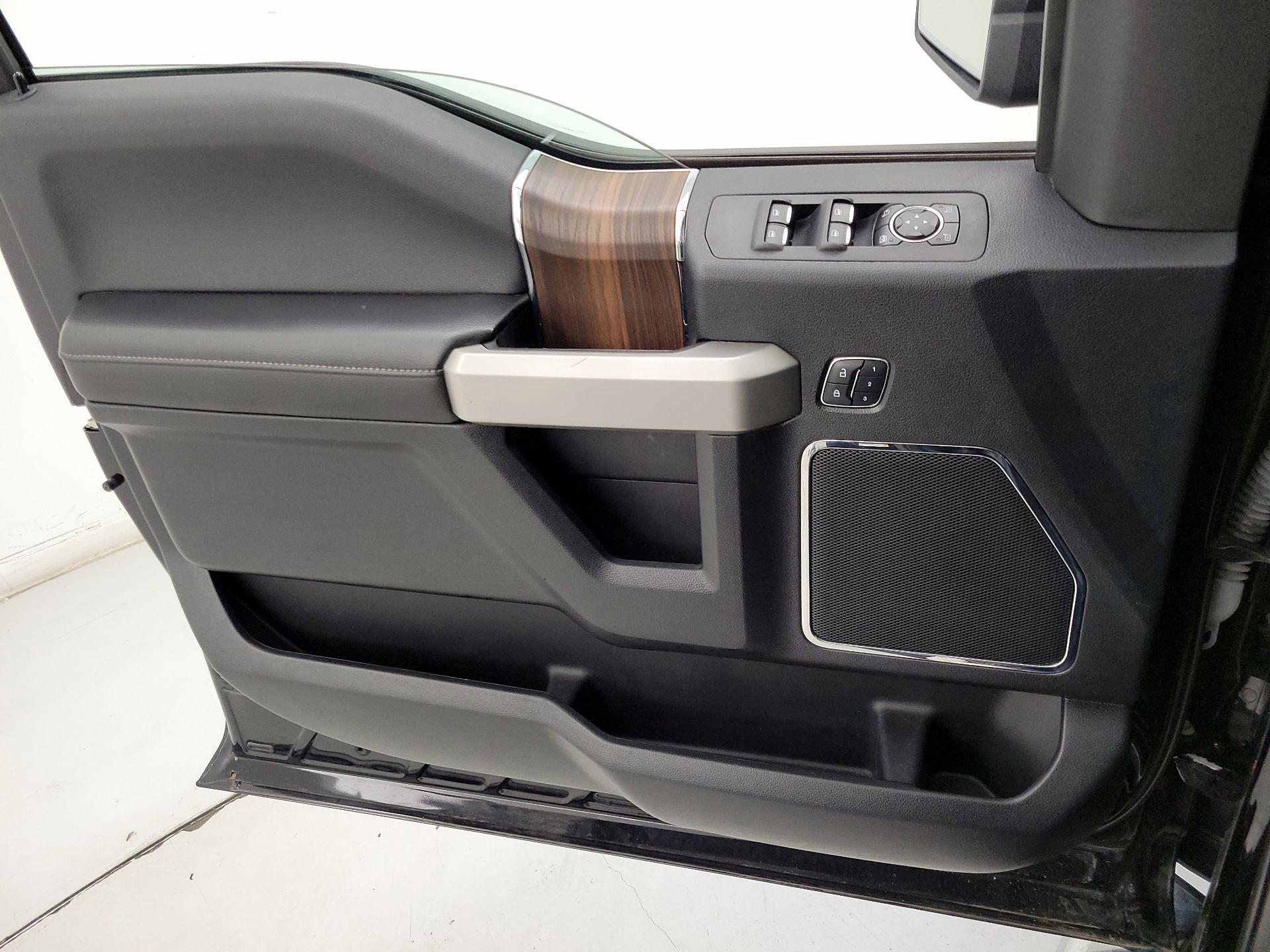 Thumbnail: 2016 Ford F-150 - 12