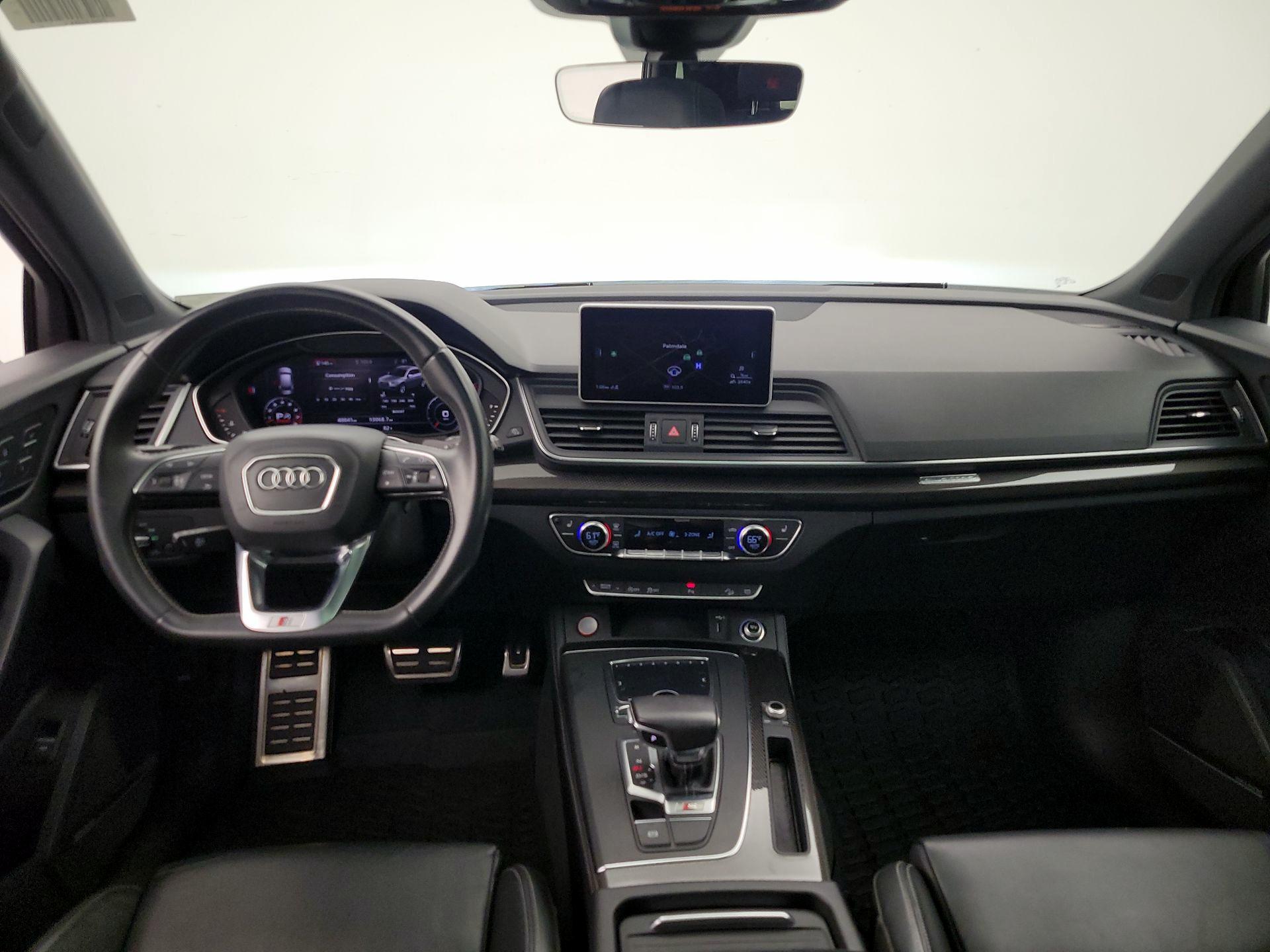 Thumbnail: 2020 Audi SQ5 - 9