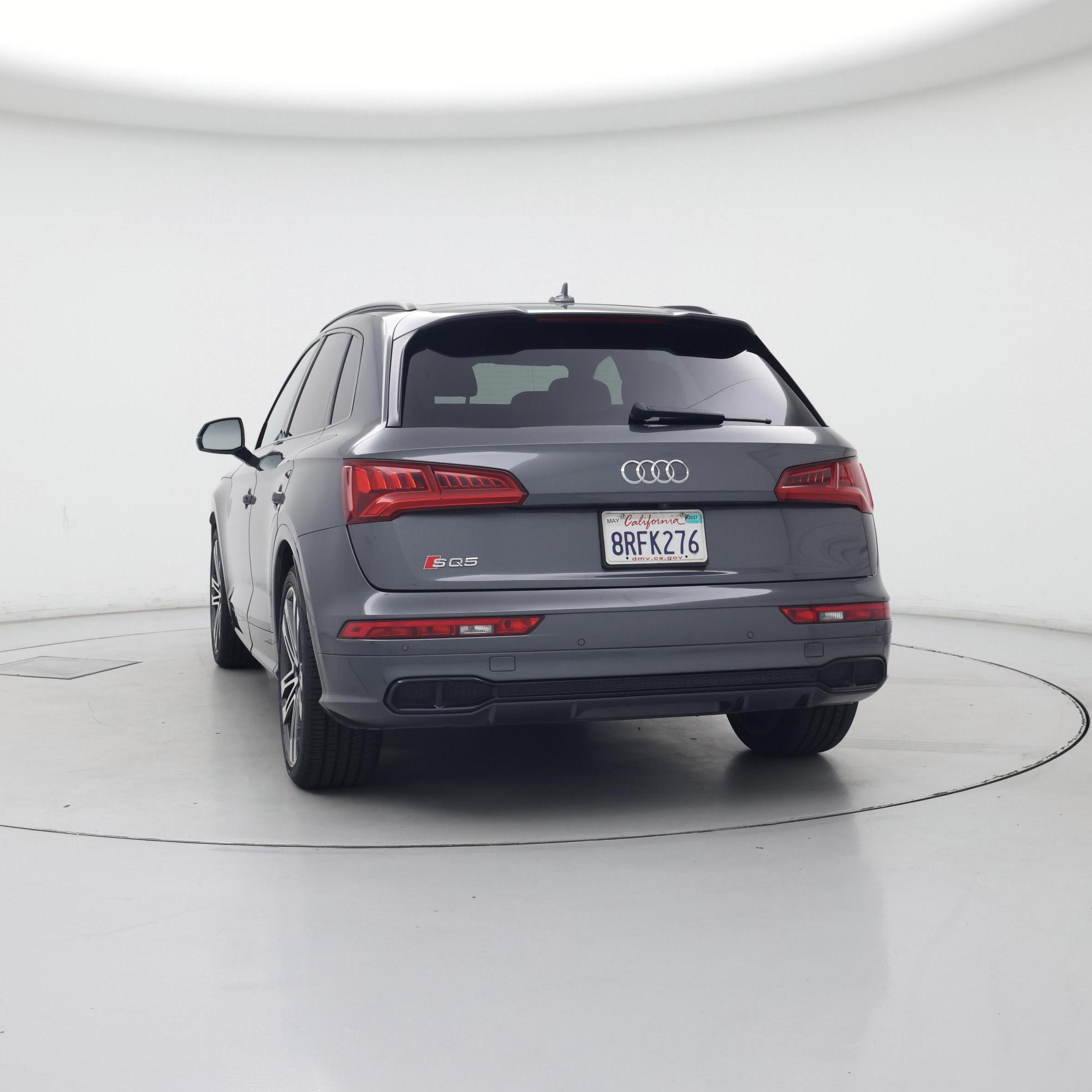 Thumbnail: 2020 Audi SQ5 - 6