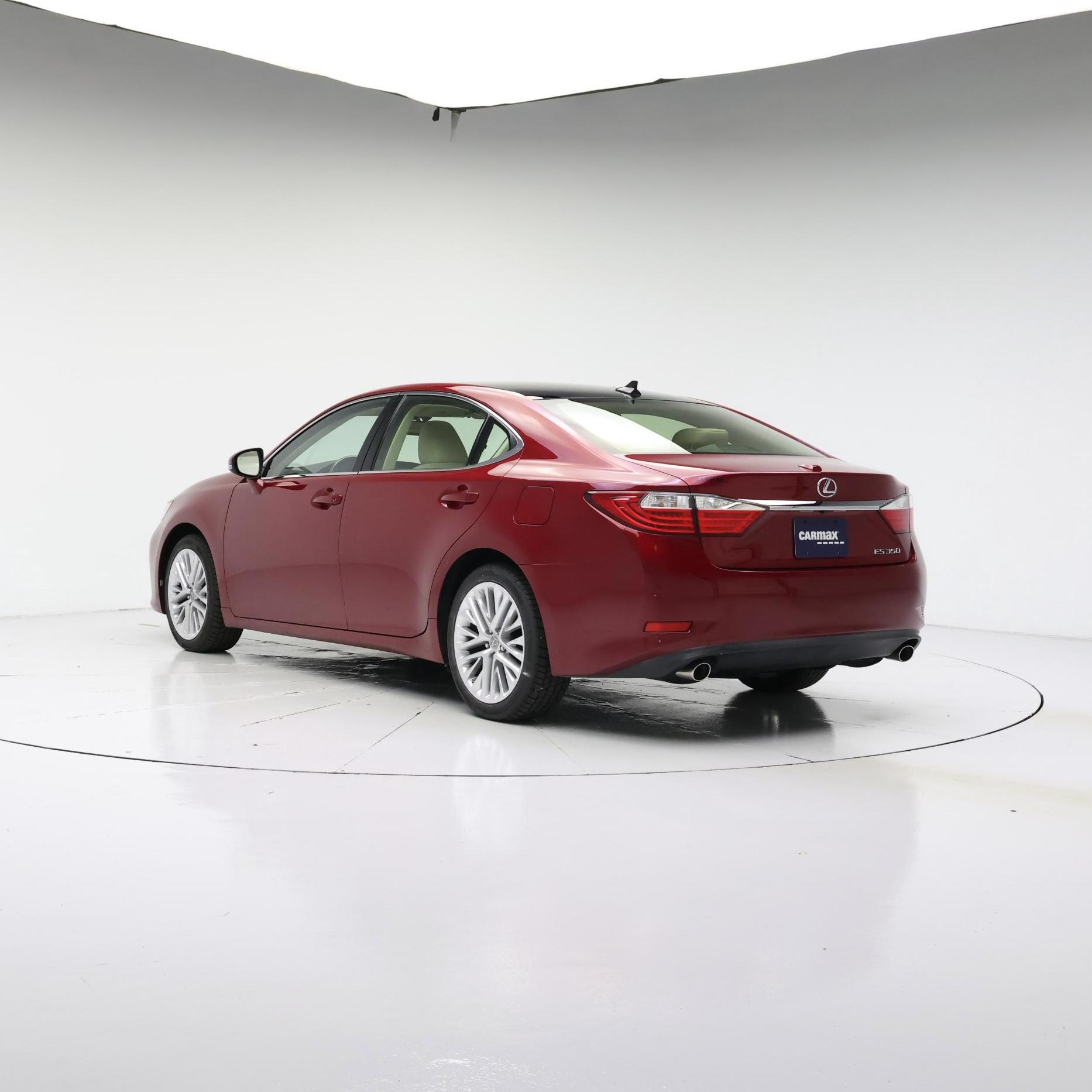 Thumbnail: 2014 Lexus ES - 2
