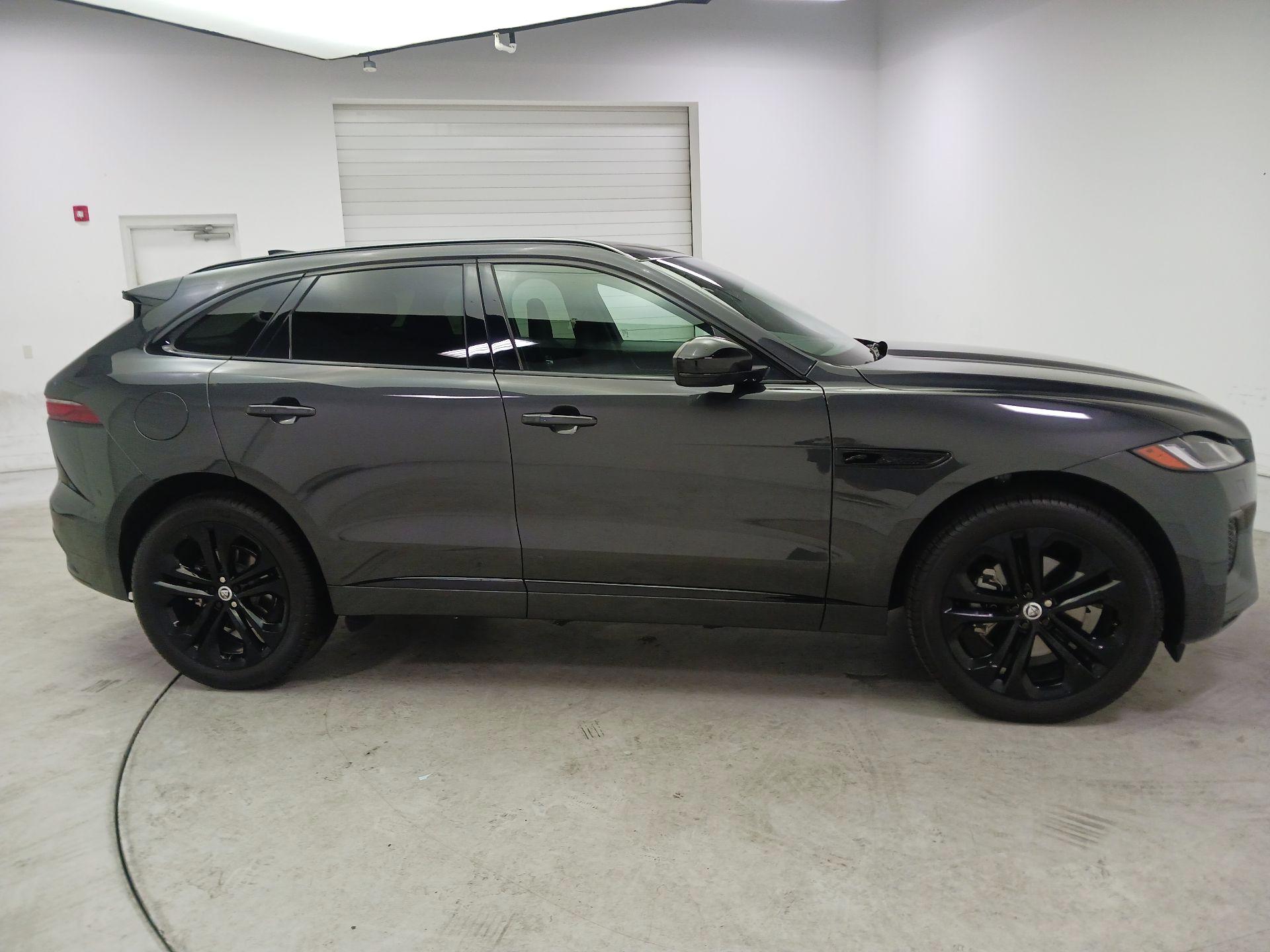 Thumbnail: 2025 Jaguar F-Pace - 4