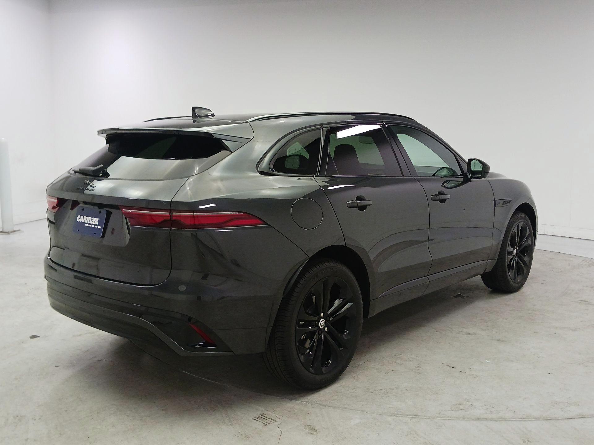 Thumbnail: 2025 Jaguar F-Pace - 5