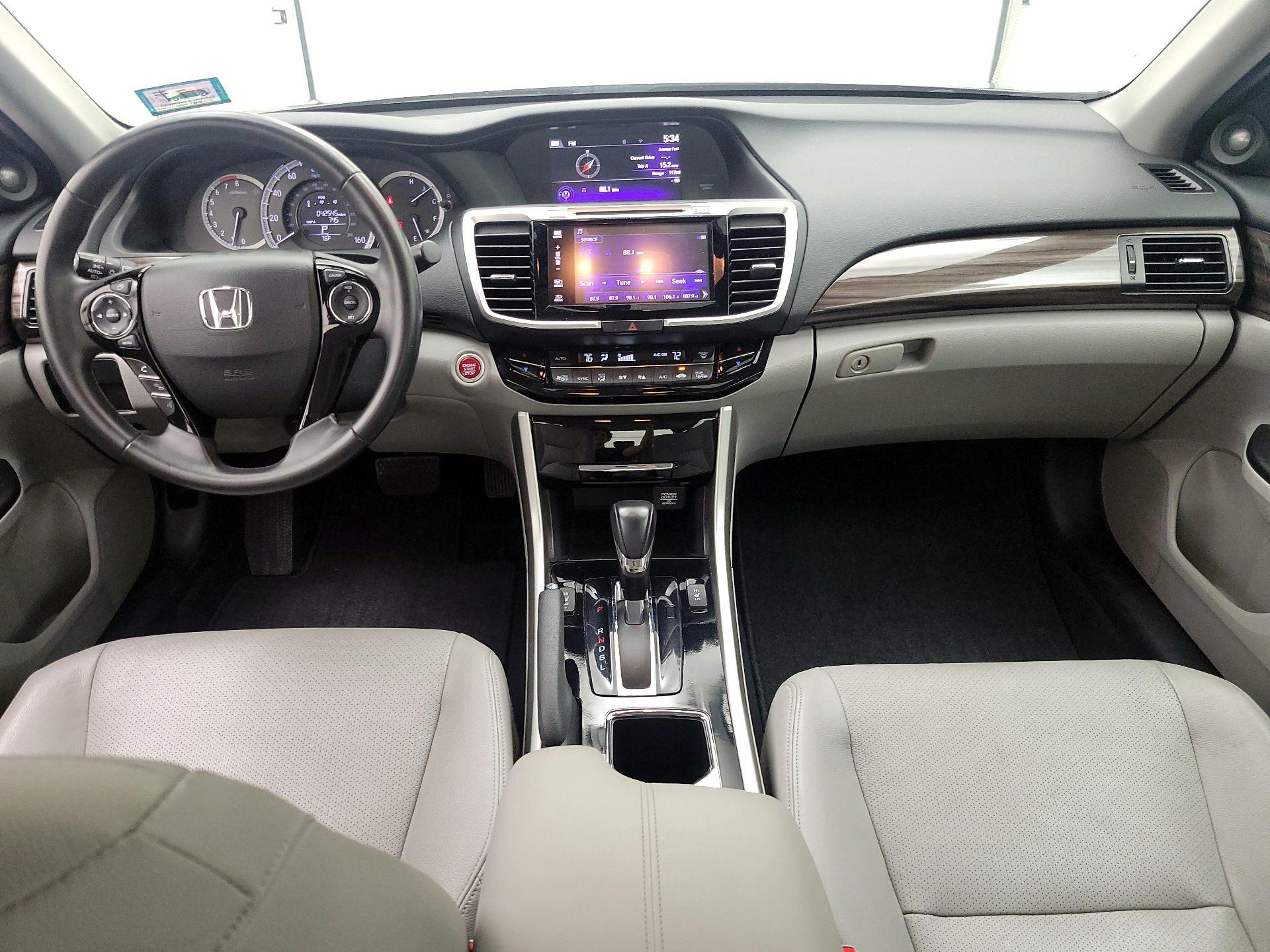 Thumbnail: 2017 Honda Accord - 9