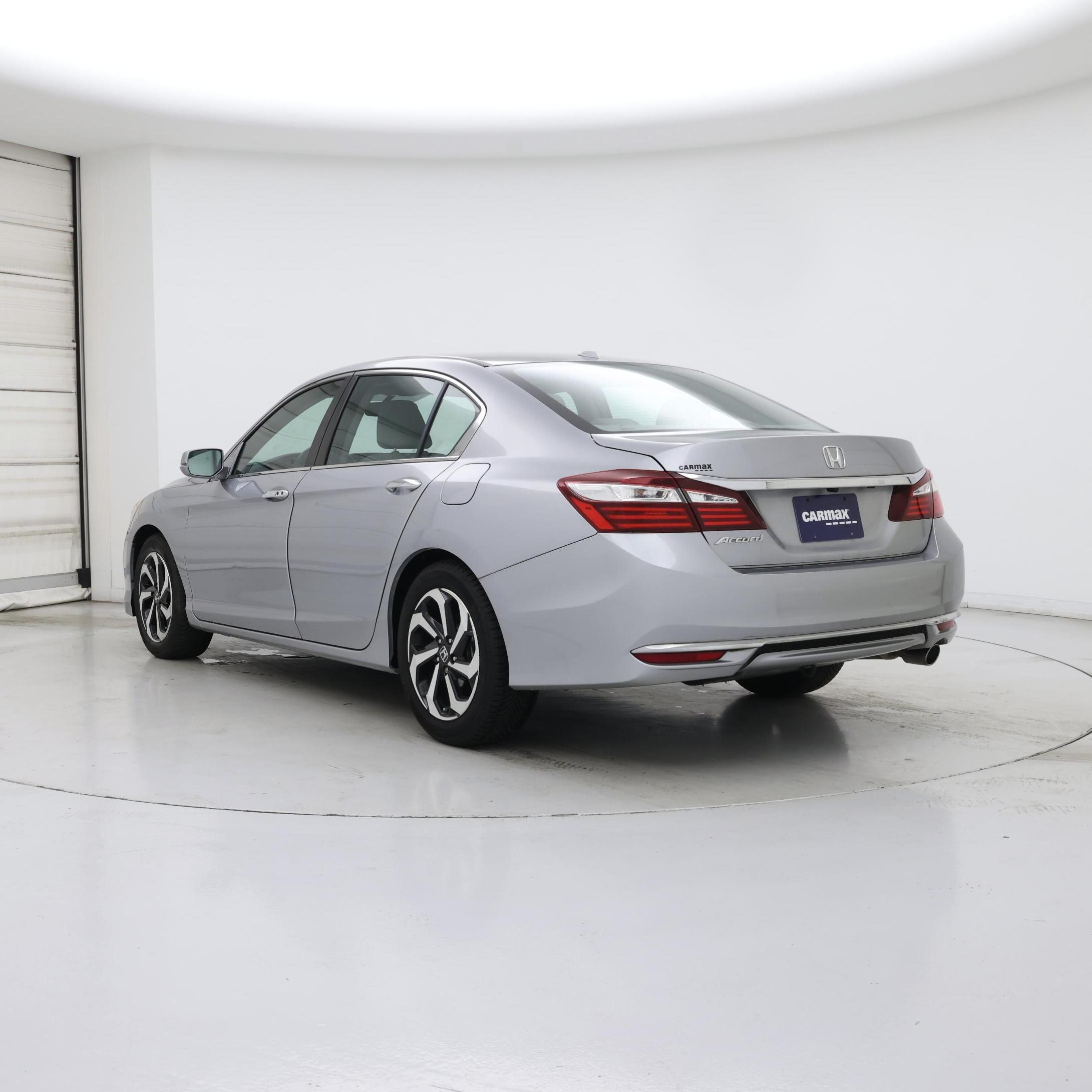 Thumbnail: 2017 Honda Accord - 2