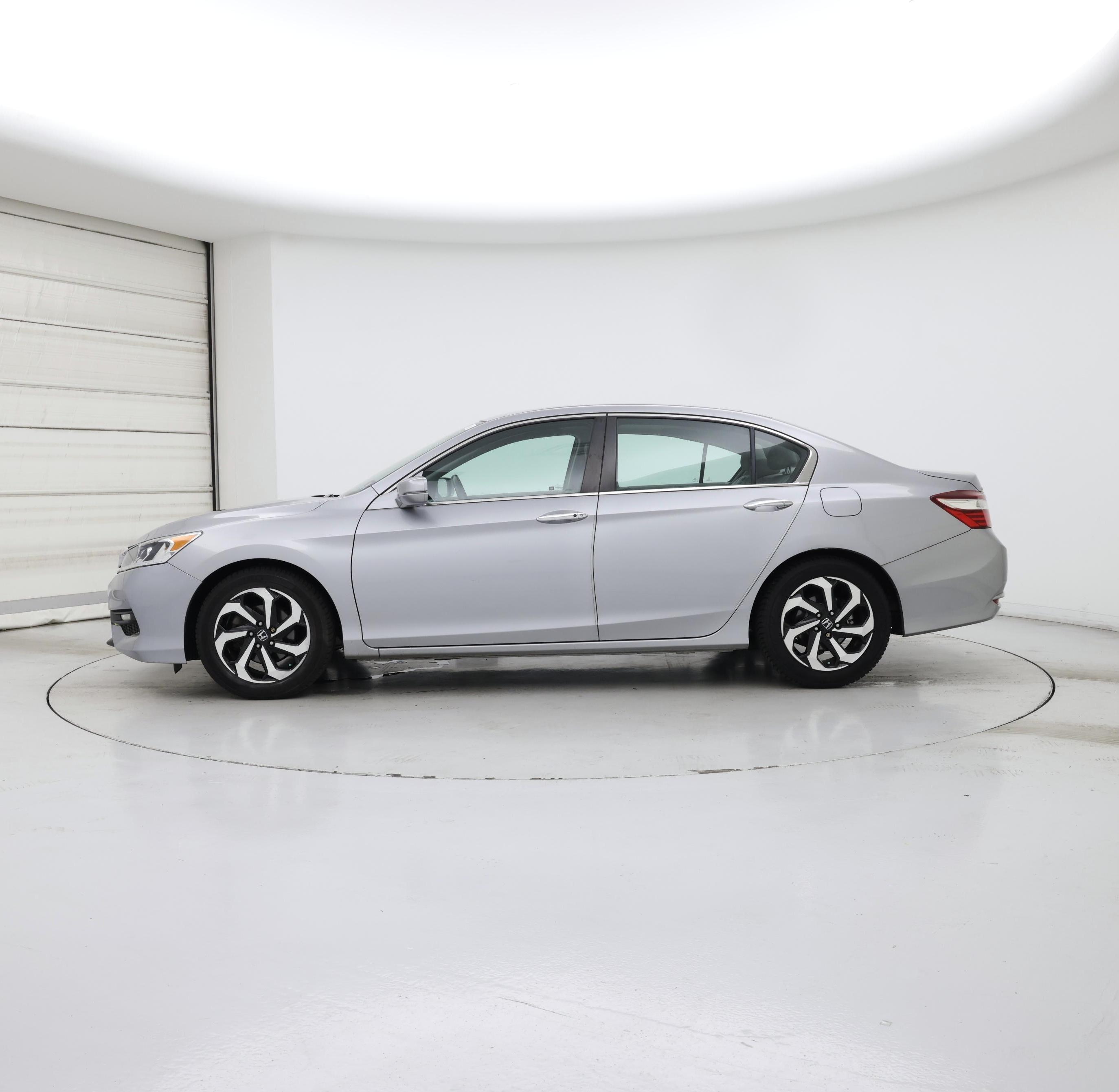Thumbnail: 2017 Honda Accord - 3