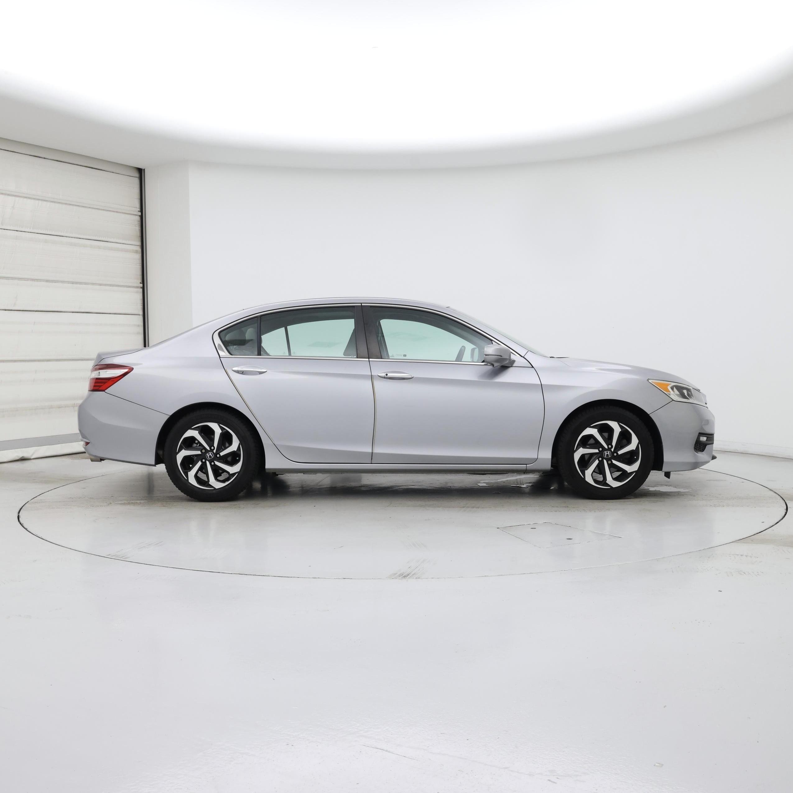 Thumbnail: 2017 Honda Accord - 7
