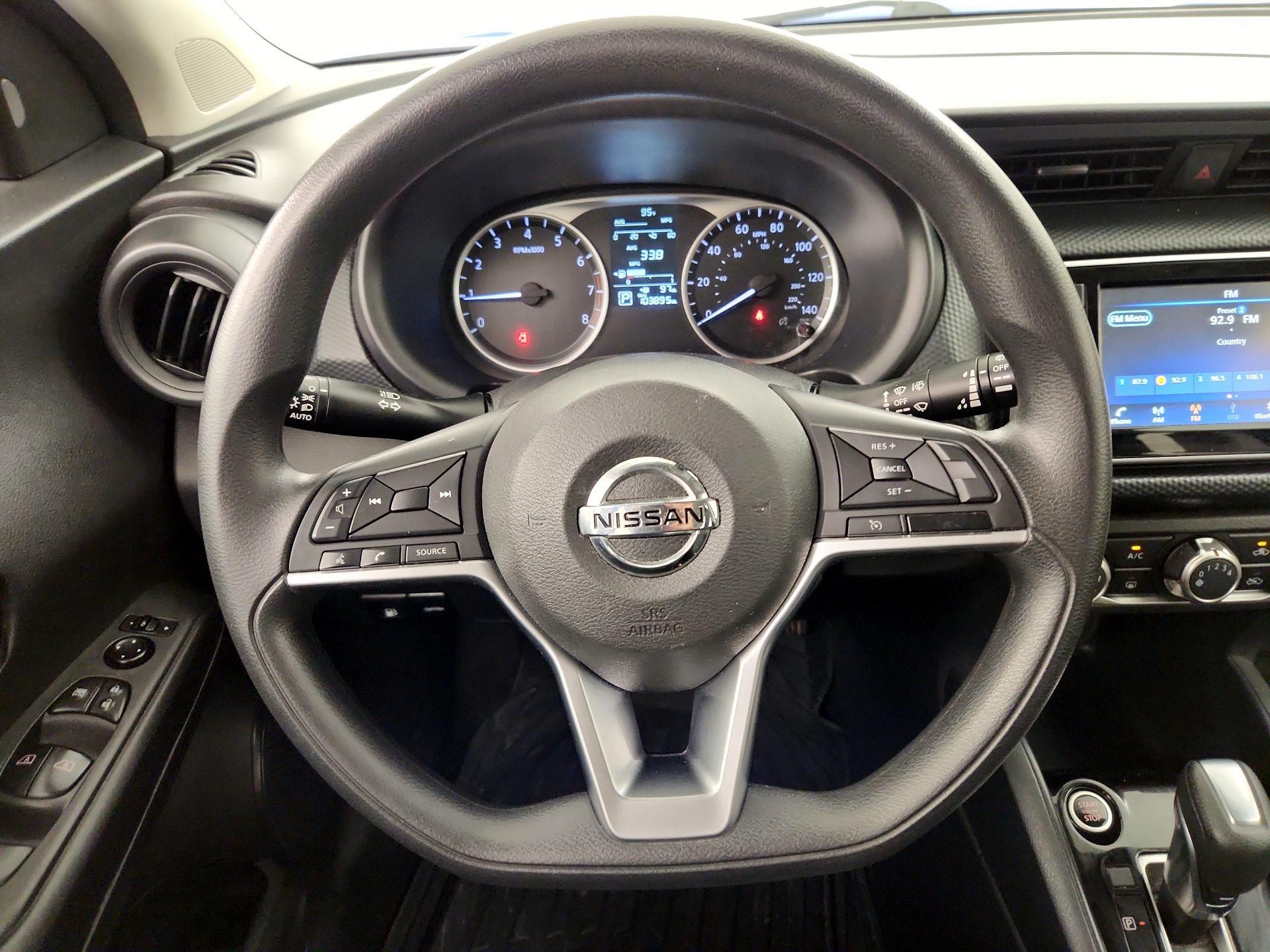 Thumbnail: 2021 Nissan Kicks - 10