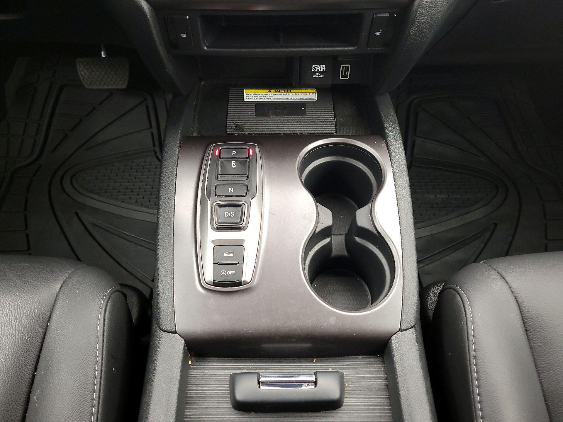 Thumbnail: 2022 Honda Pilot - 17