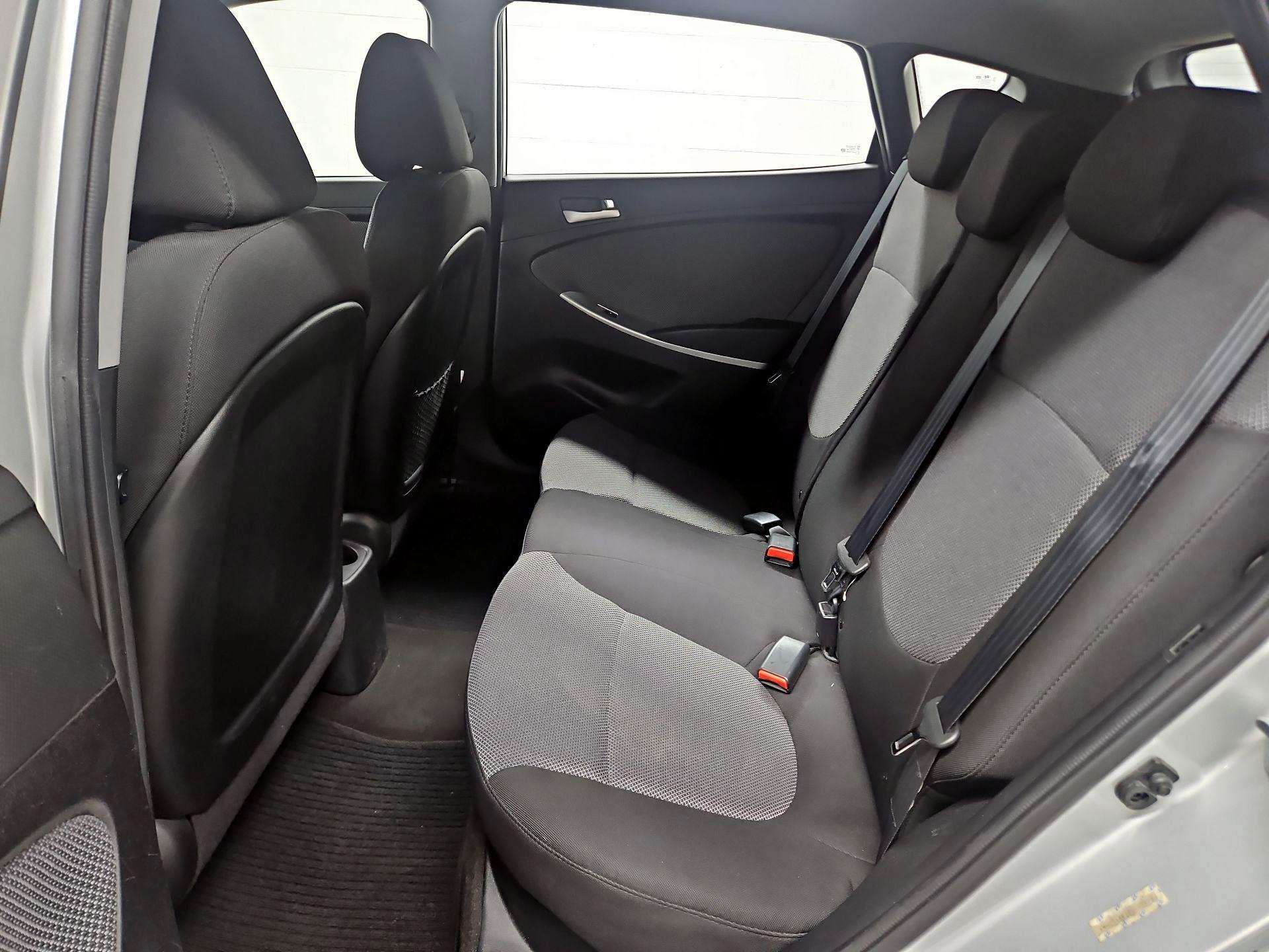Thumbnail: 2014 Hyundai Accent - 18