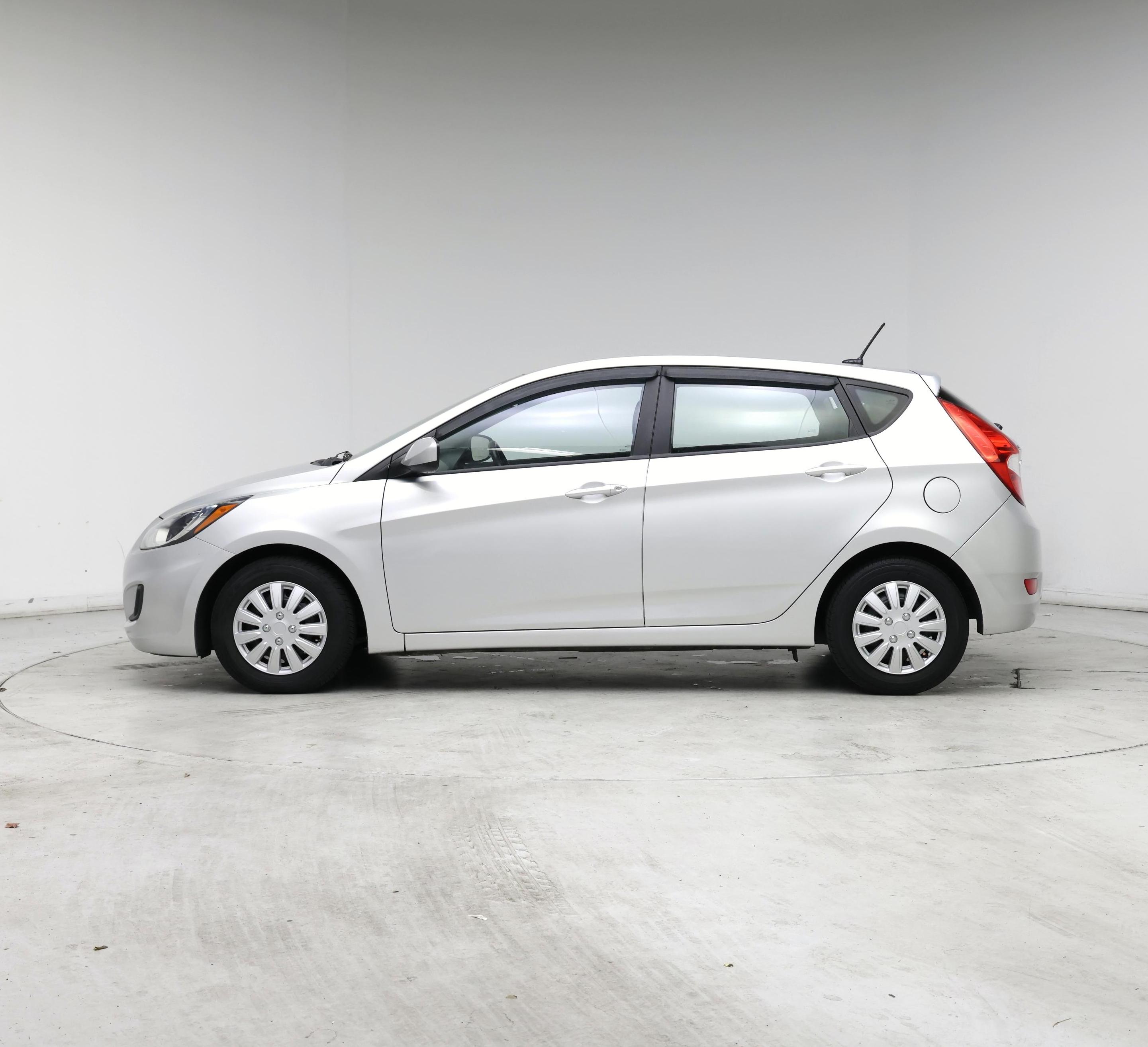 Thumbnail: 2014 Hyundai Accent - 3