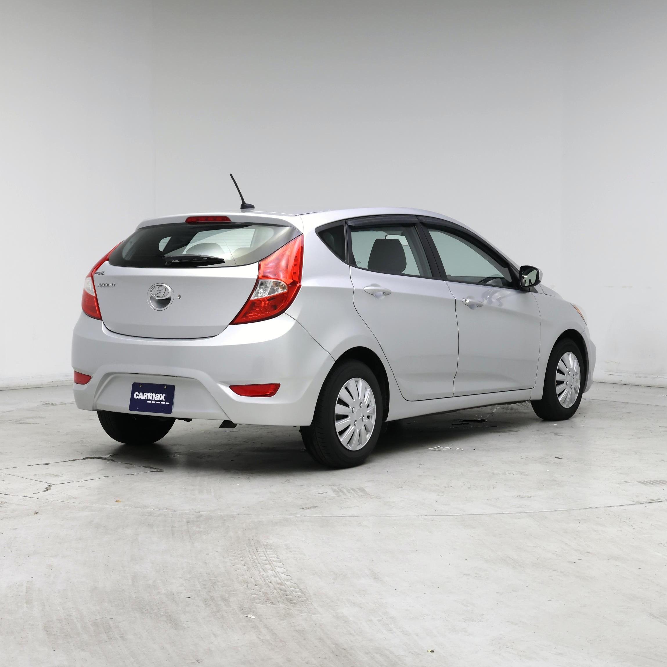 Thumbnail: 2014 Hyundai Accent - 8