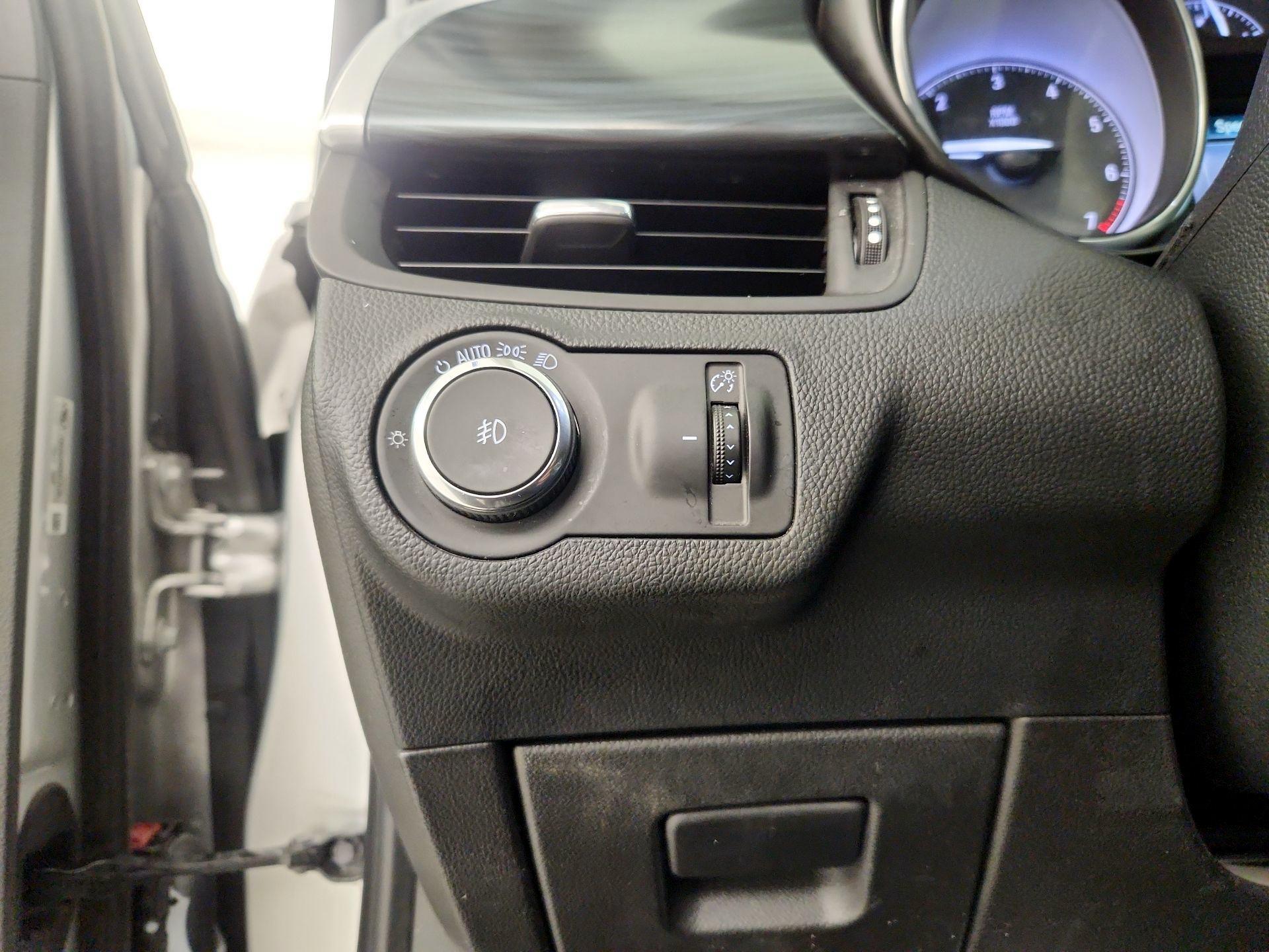 Thumbnail: 2019 Buick Envision - 13