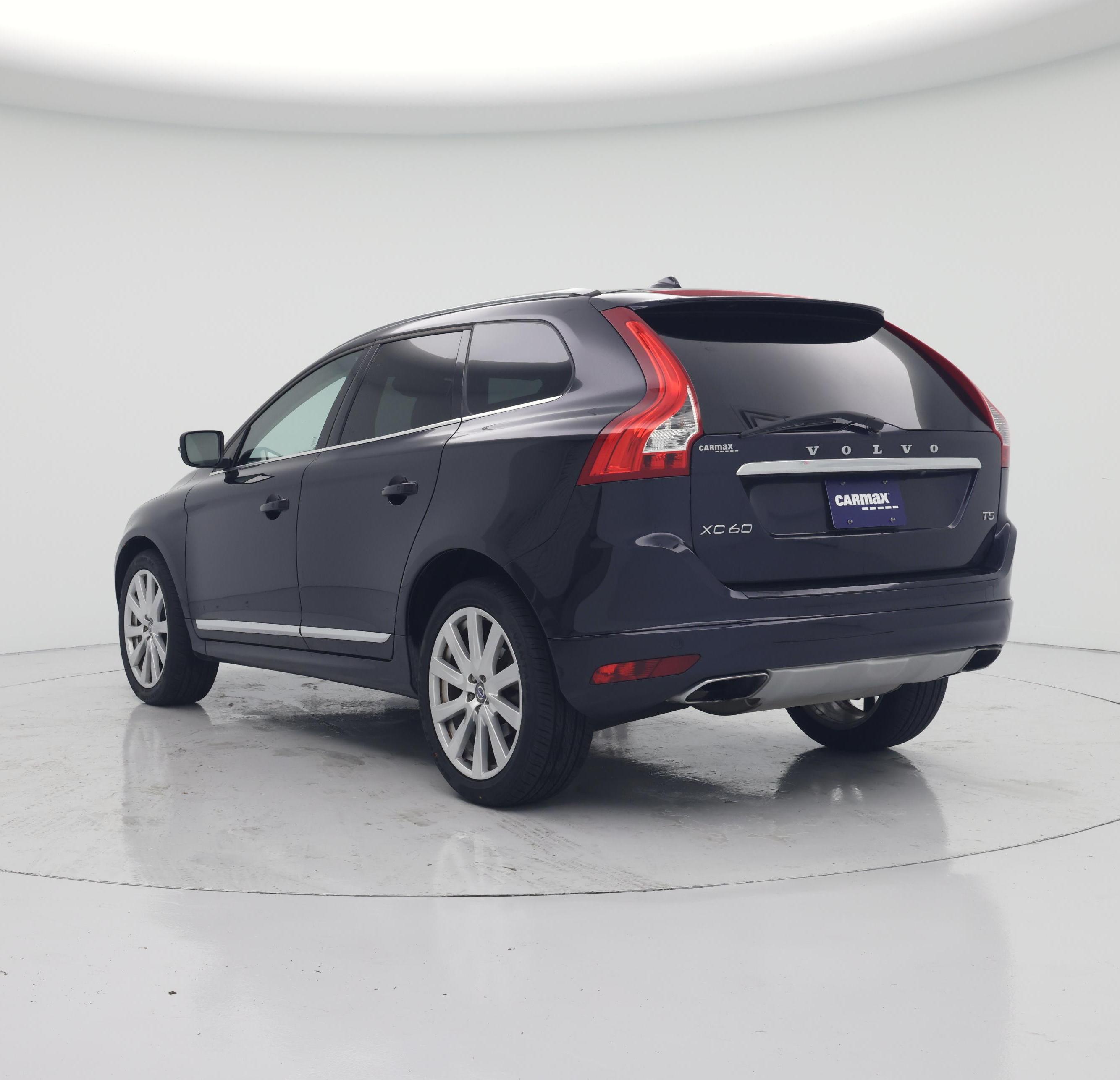 Thumbnail: 2017 Volvo XC60 - 2