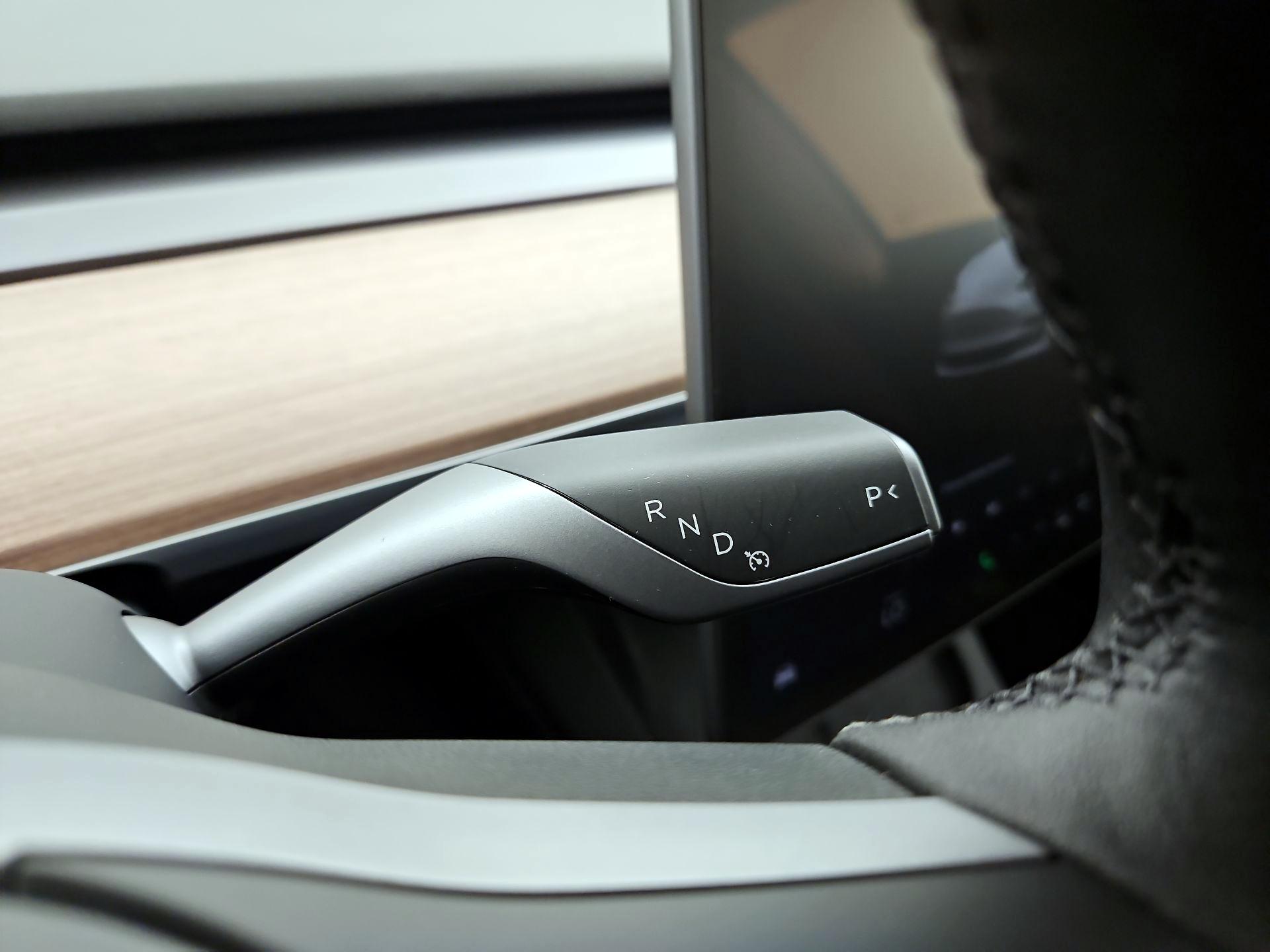 Thumbnail: 2023 Tesla Model 3 - 17