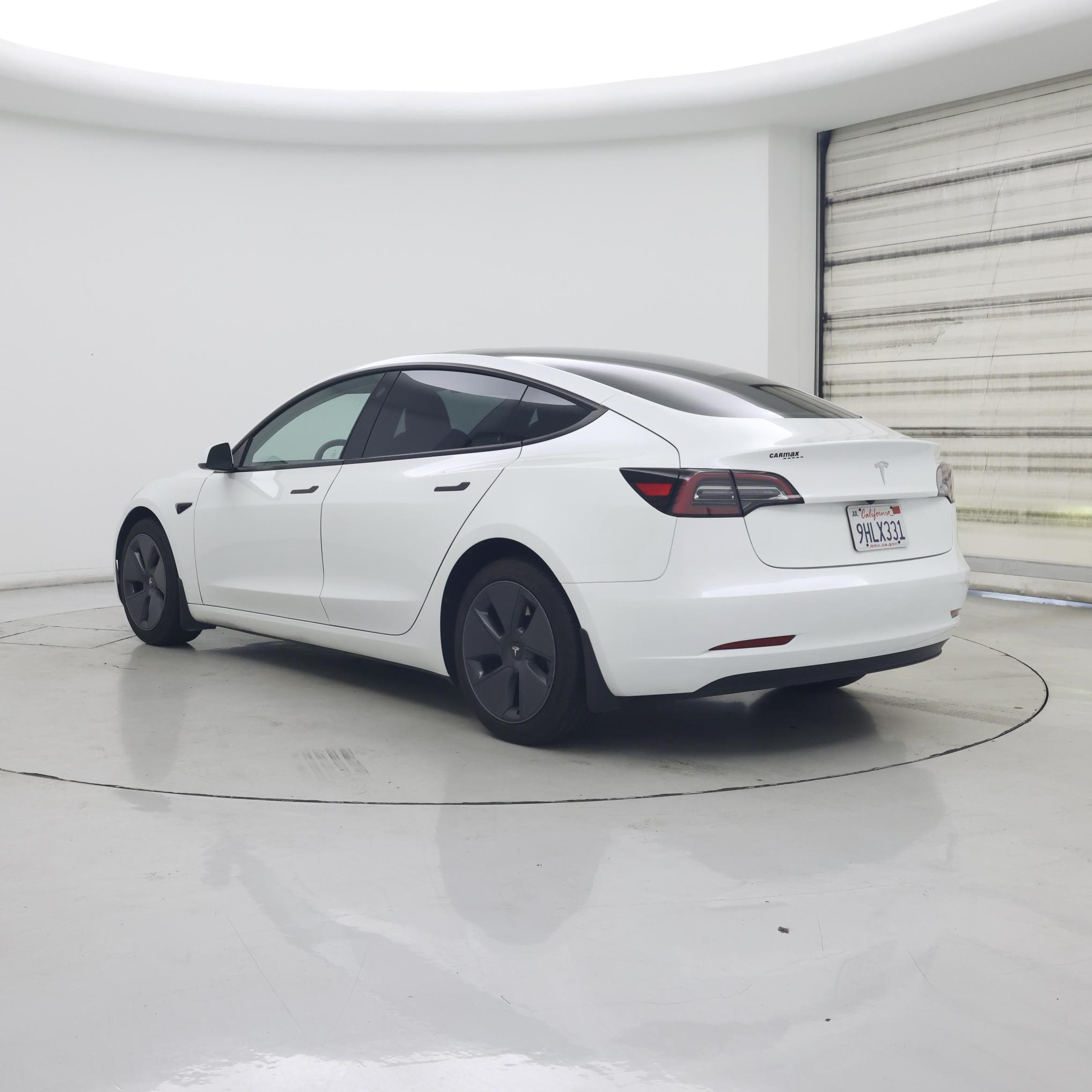 Thumbnail: 2023 Tesla Model 3 - 2