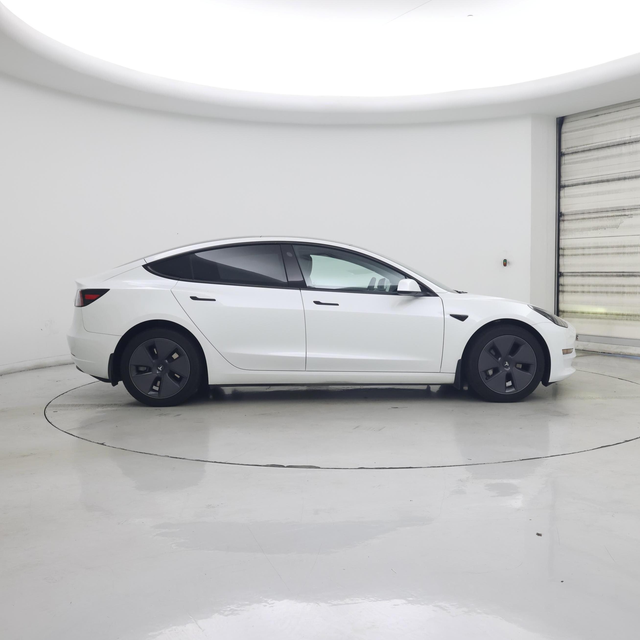 Thumbnail: 2023 Tesla Model 3 - 7