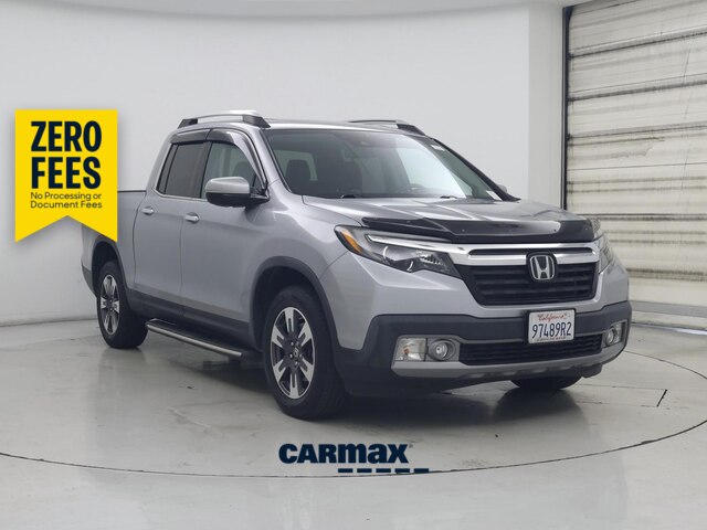 Silver 2019 Honda Ridgeline RTL-E AWD Pickup Truck All-Wheel Drive Automatic