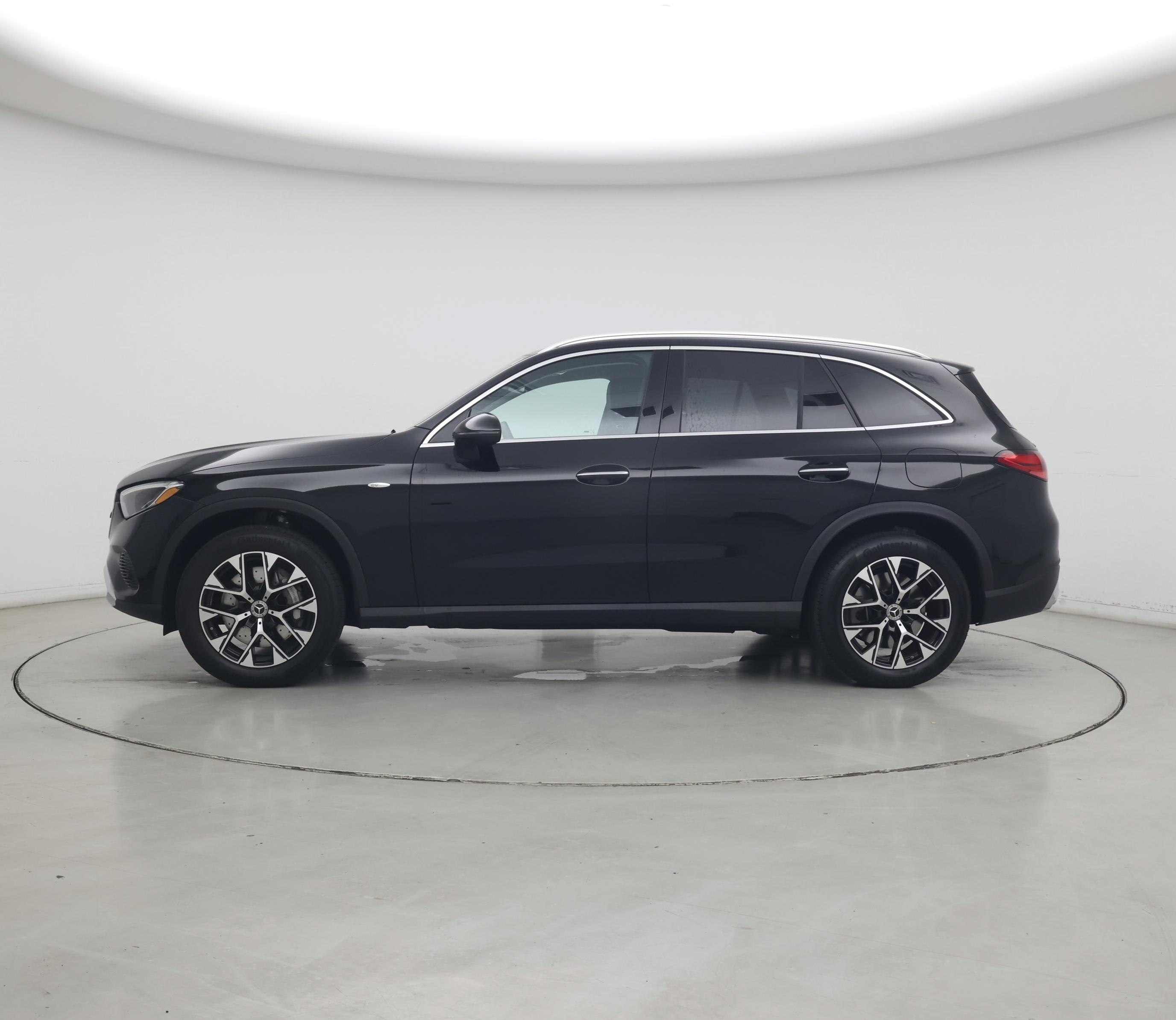Thumbnail: 2025 Mercedes-Benz GLC - 3