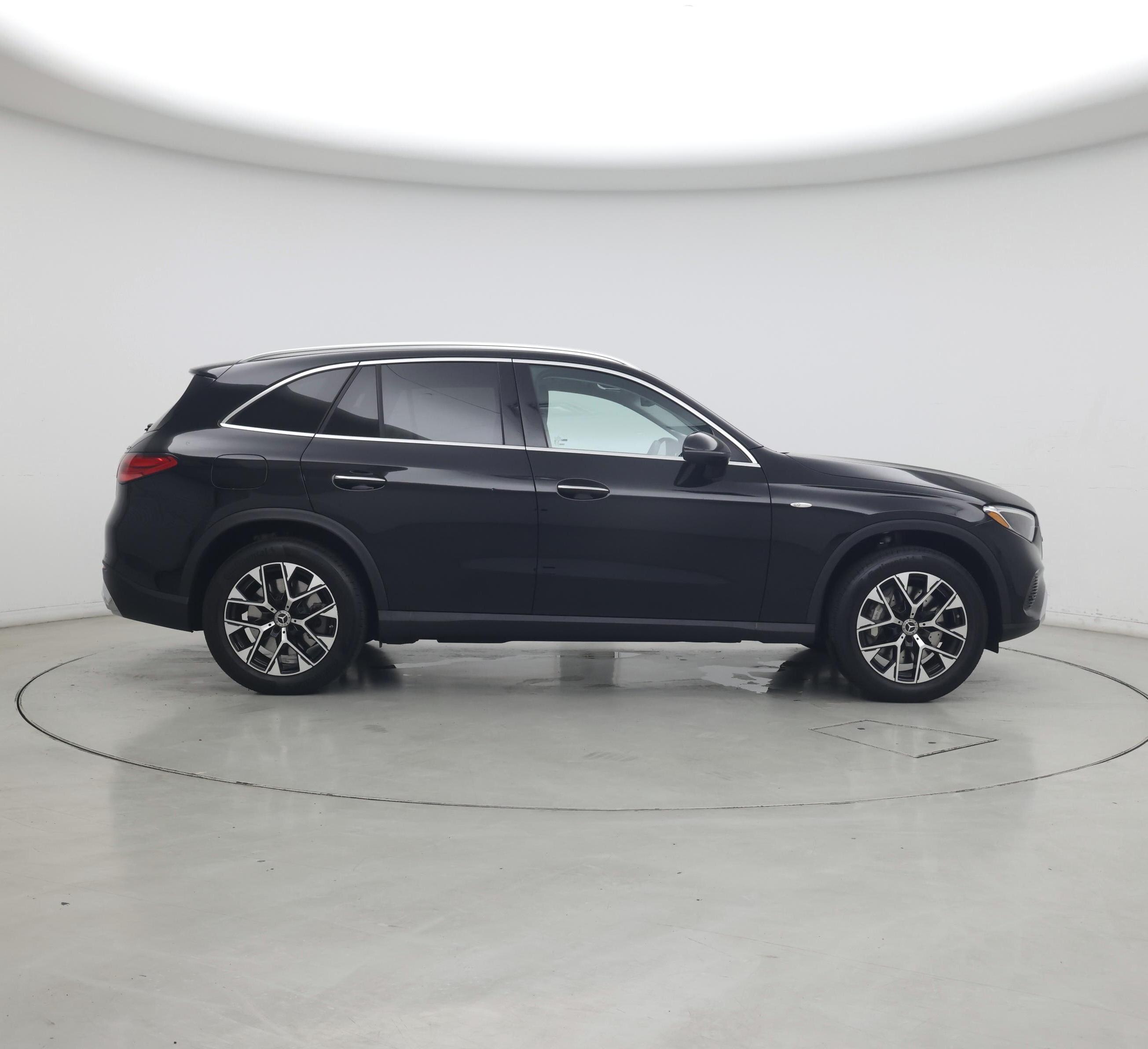 Thumbnail: 2025 Mercedes-Benz GLC - 7