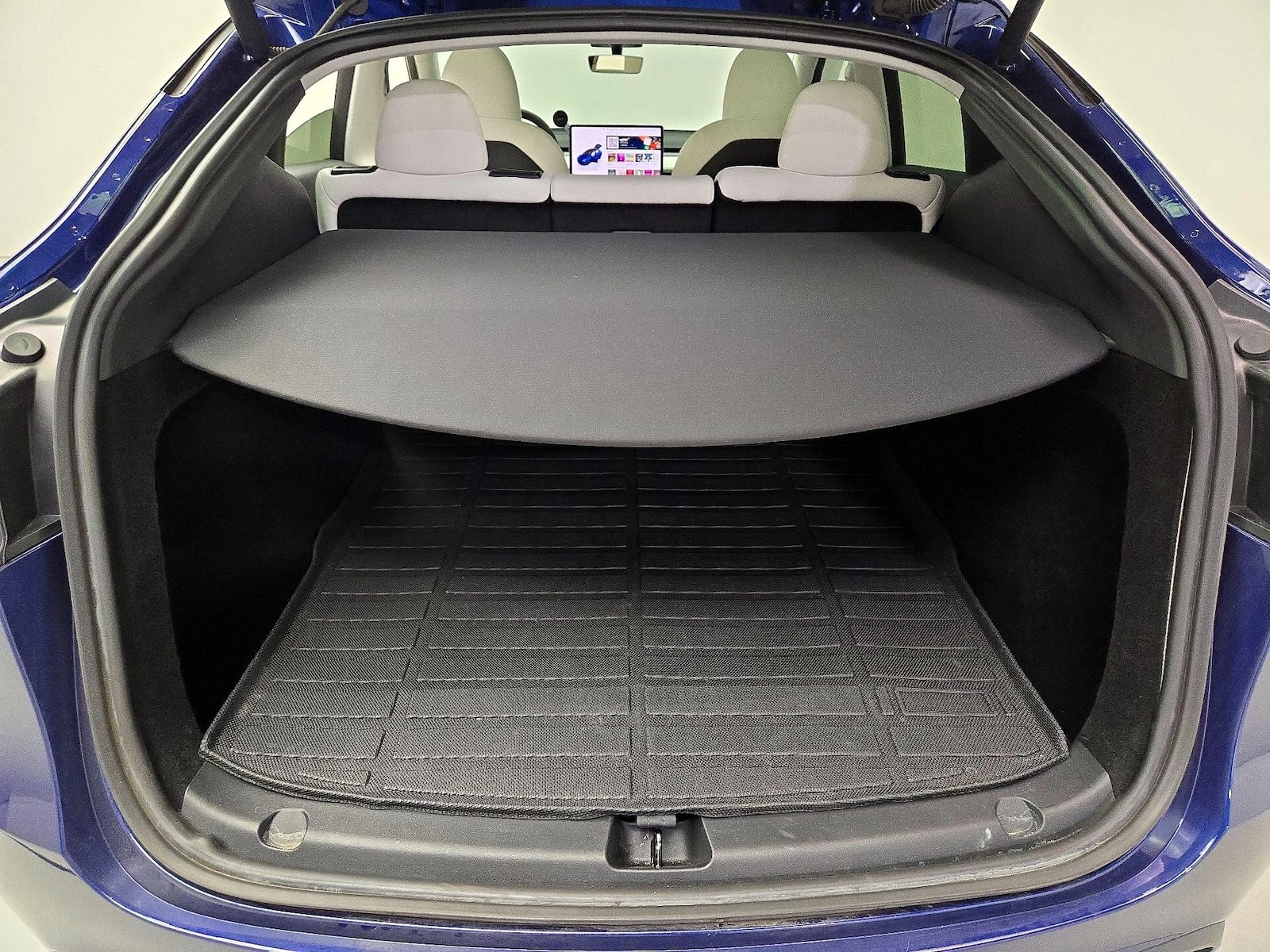 2023 Tesla Model Y Long Range - Photo 22
