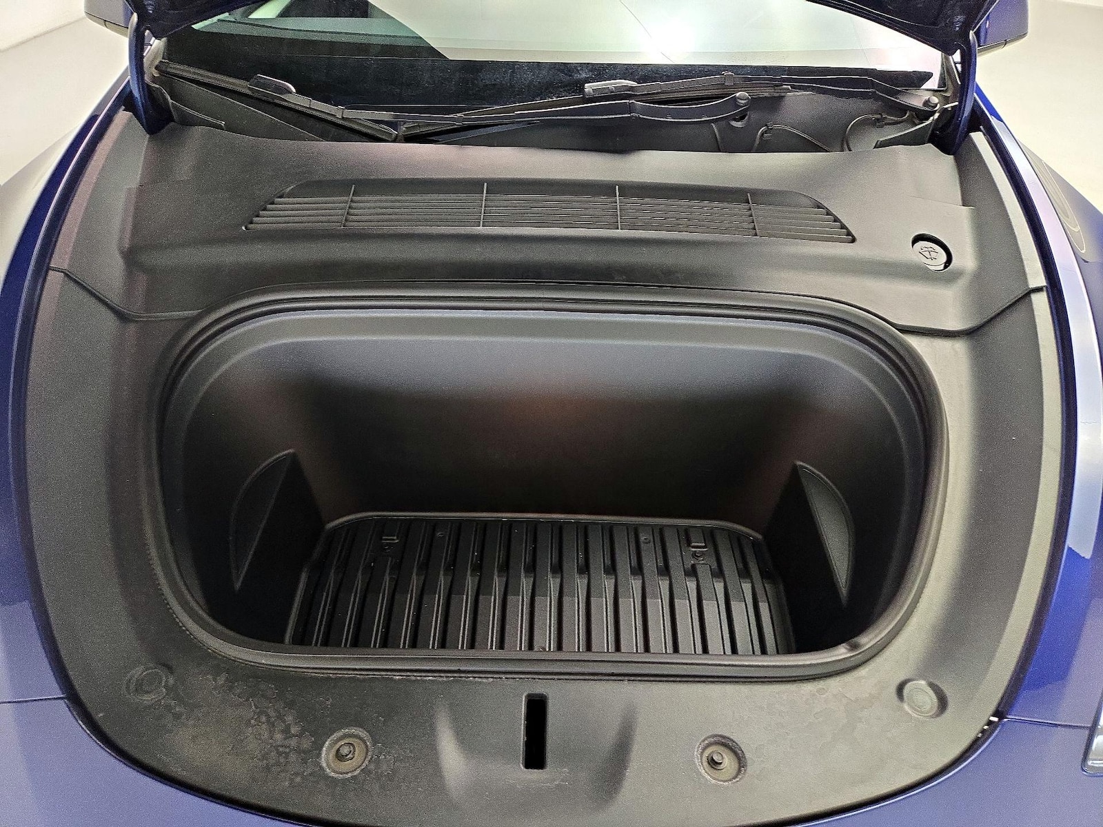 2023 Tesla Model Y Long Range - Photo 23