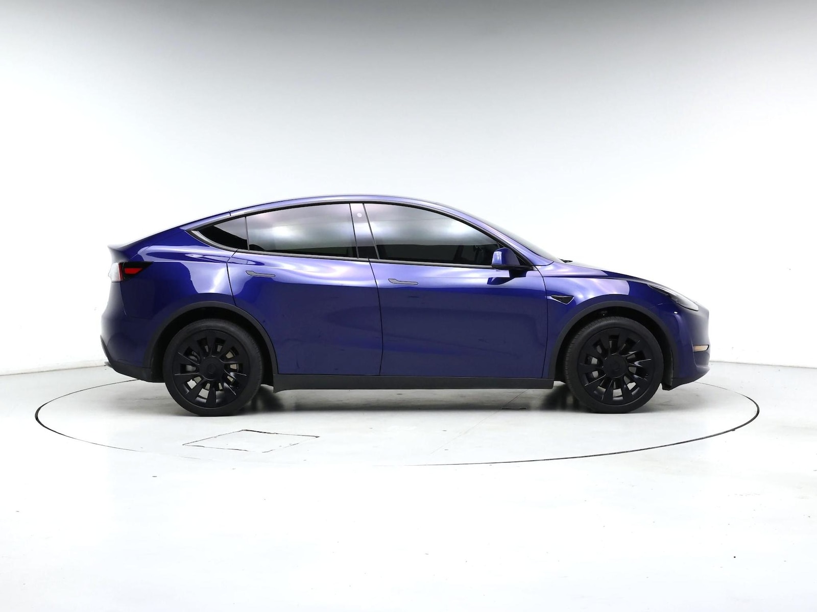 2023 Tesla Model Y Long Range - Photo 8