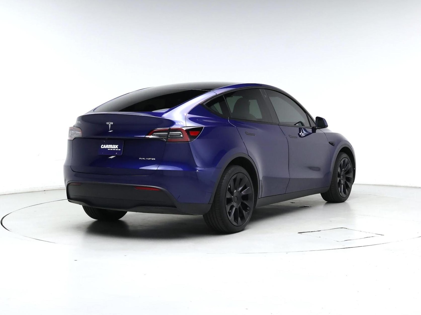 2023 Tesla Model Y Long Range - Photo 9