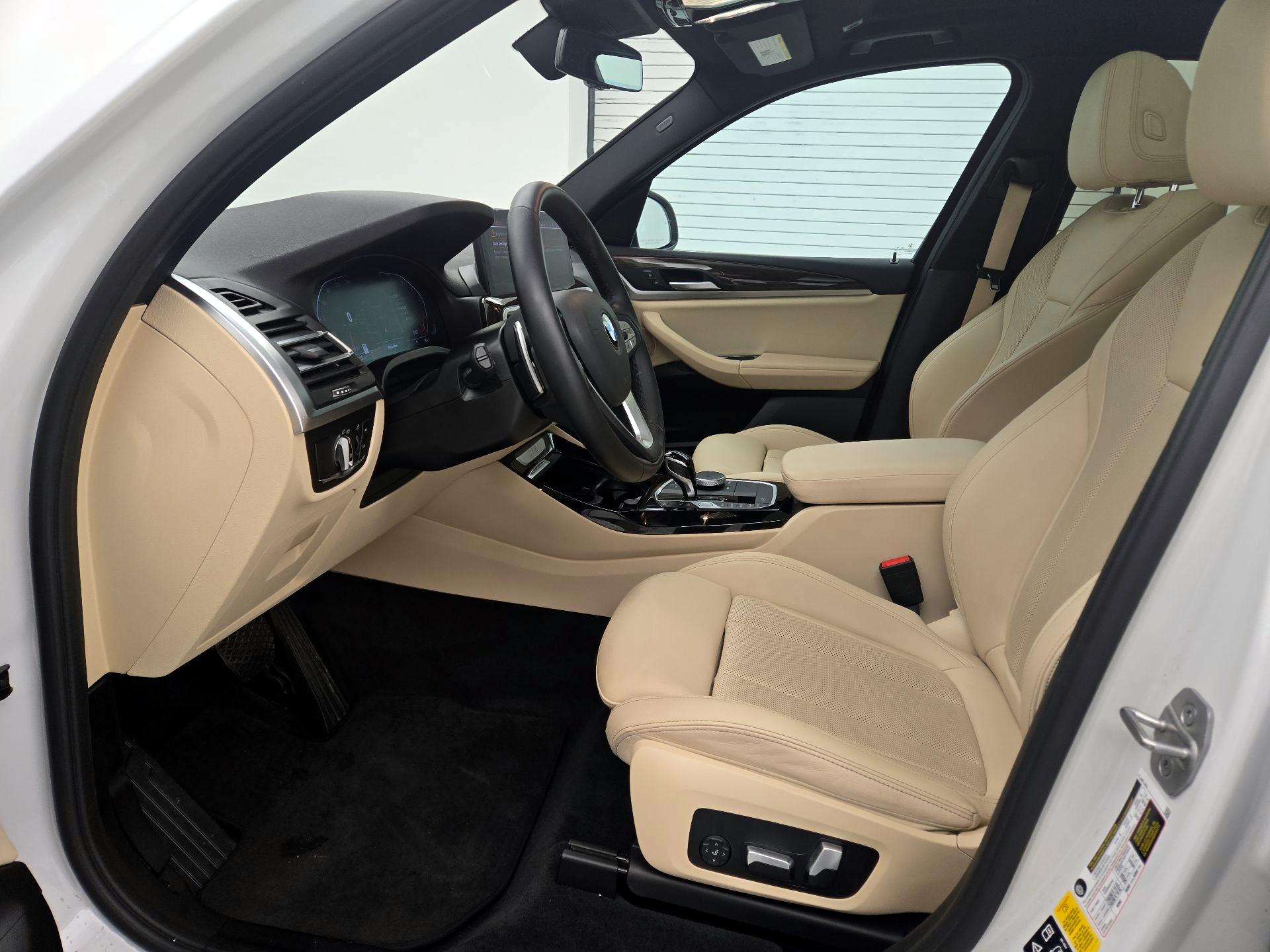 Thumbnail: 2022 BMW X3 - 11