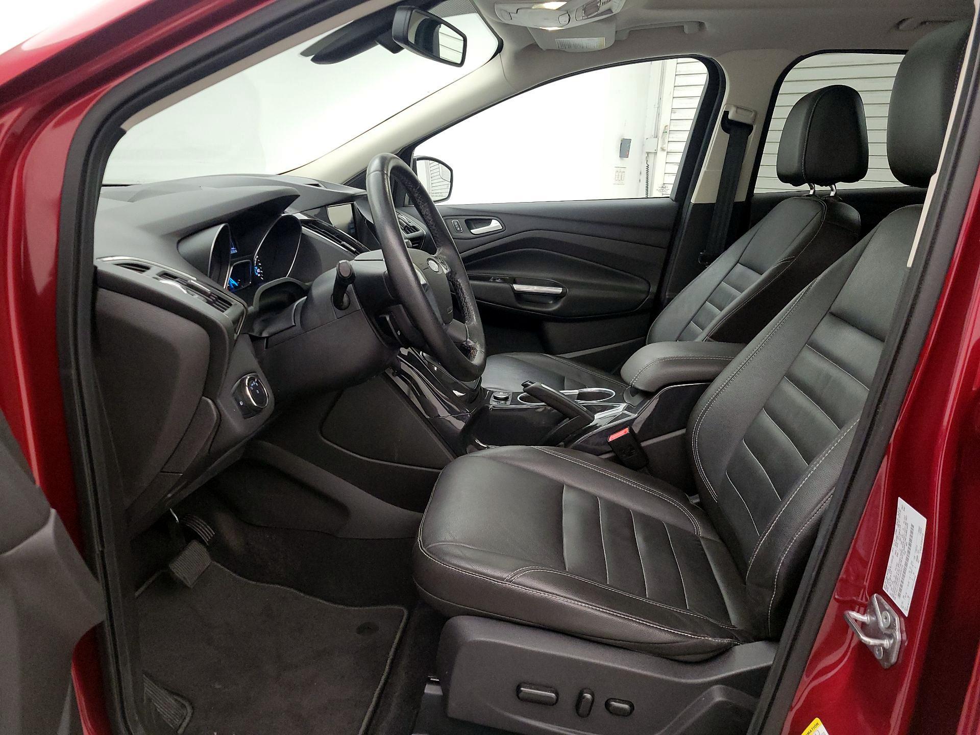 Thumbnail: 2015 Ford Escape - 11