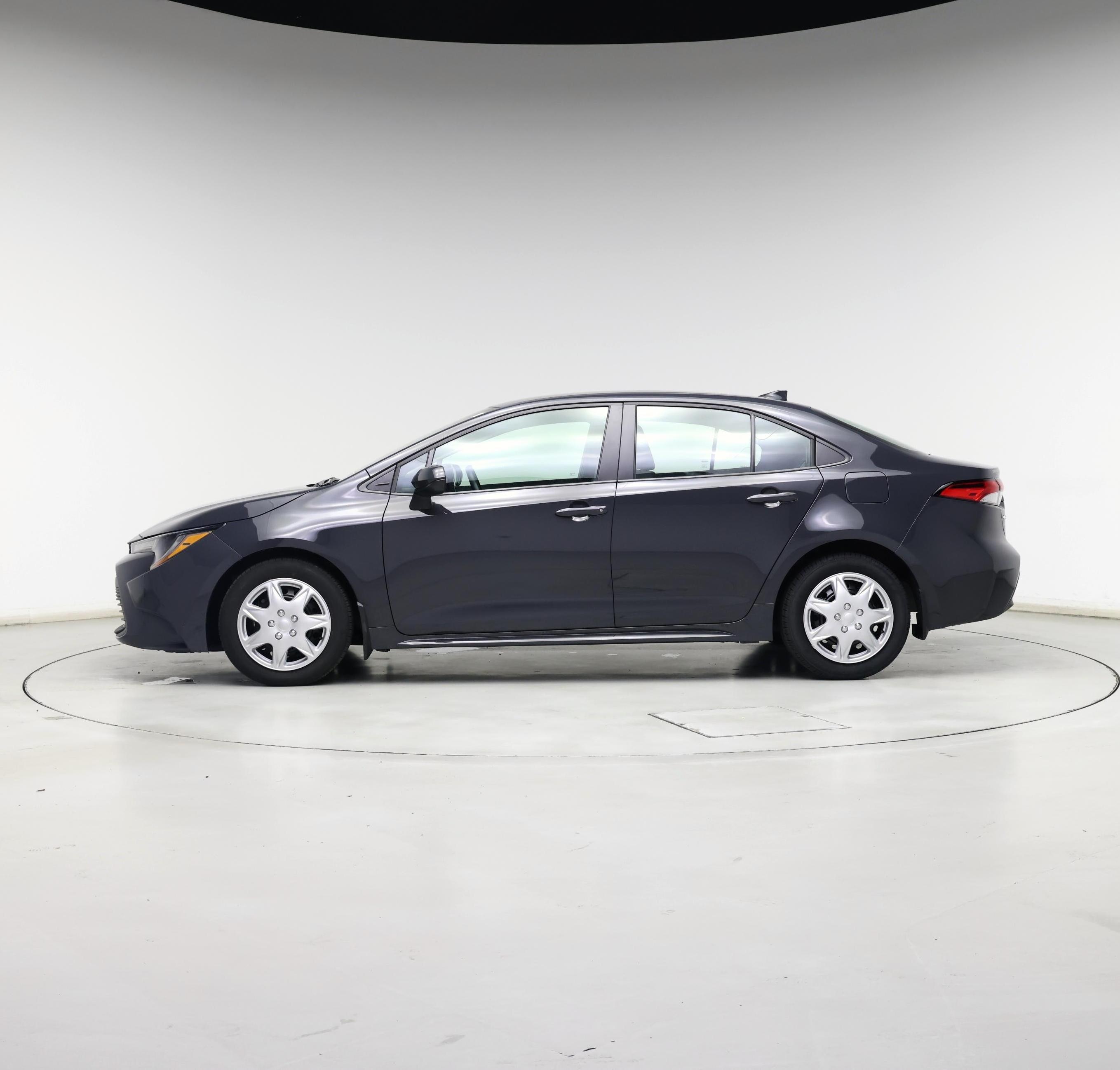 Thumbnail: 2024 Toyota Corolla - 3