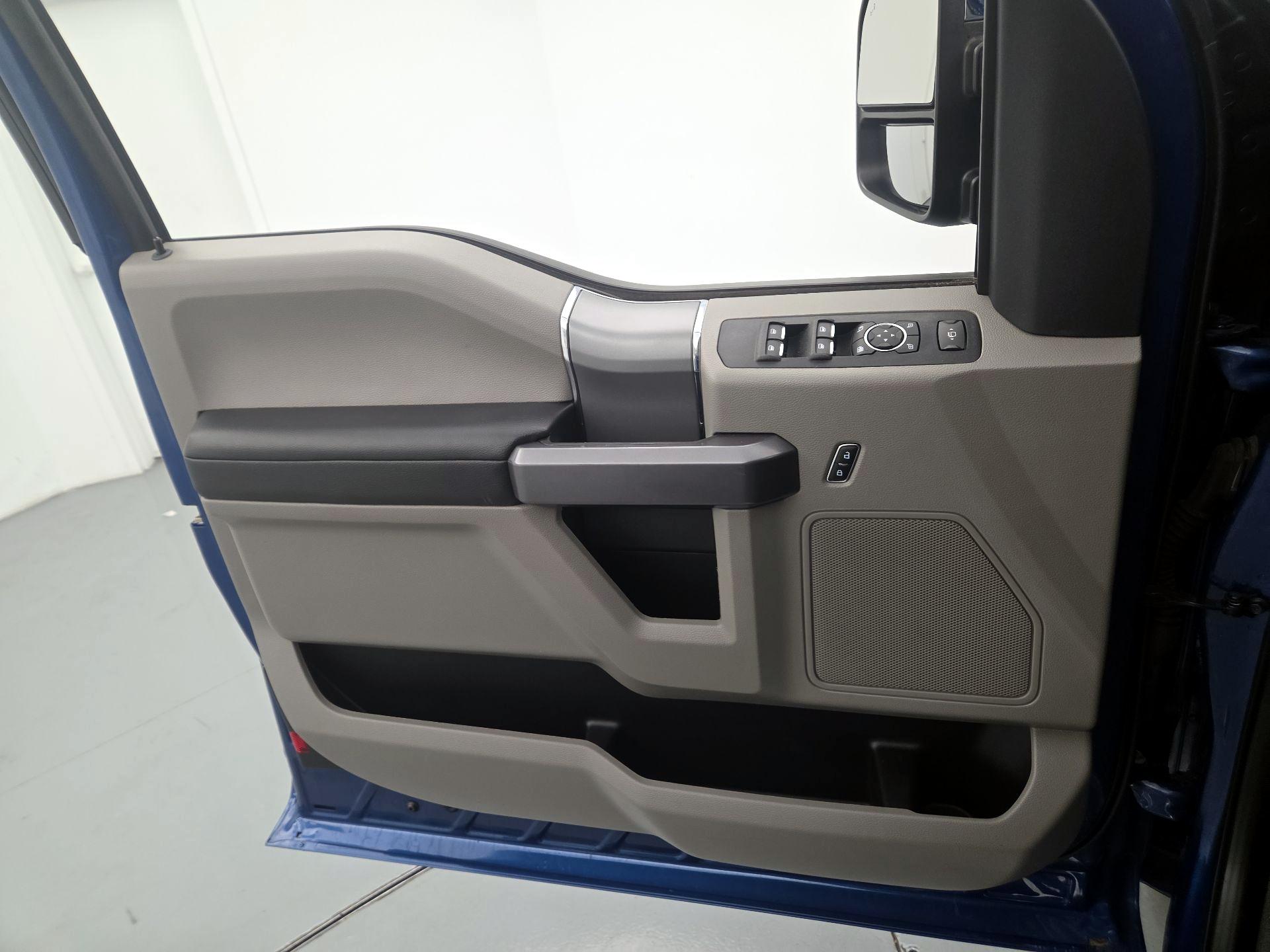 Thumbnail: 2022 Ford F-350 - 12