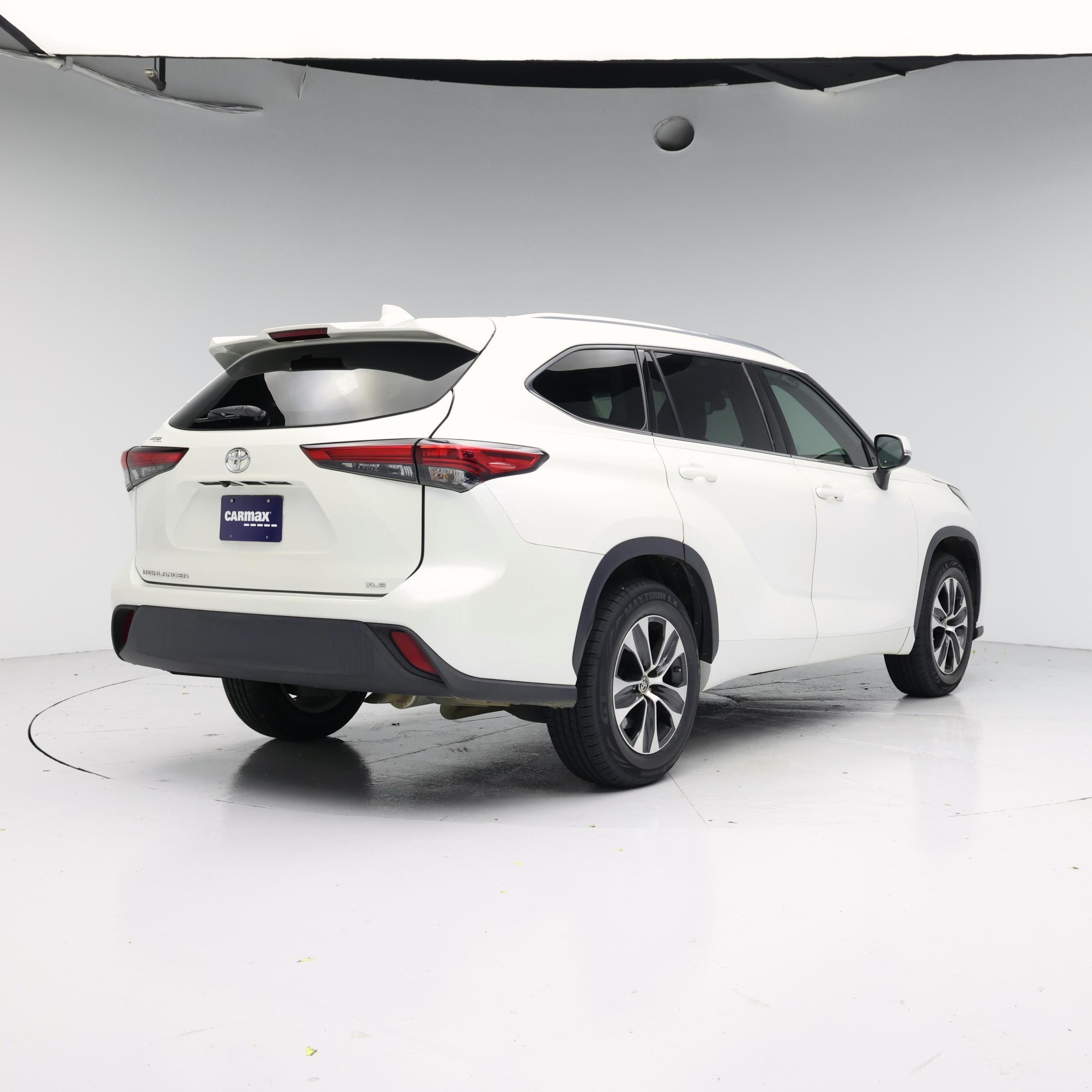 Thumbnail: 2020 Toyota Highlander - 8