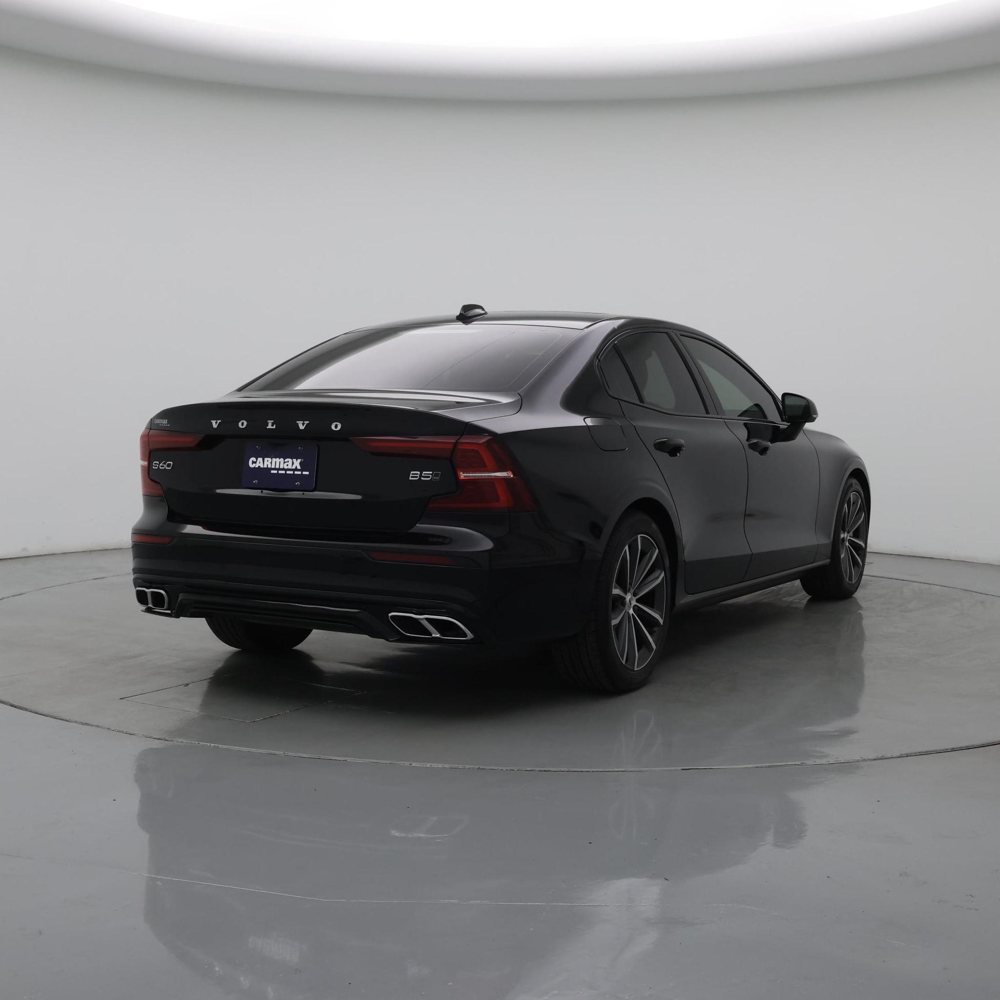 Thumbnail: 2022 Volvo S60 - 8
