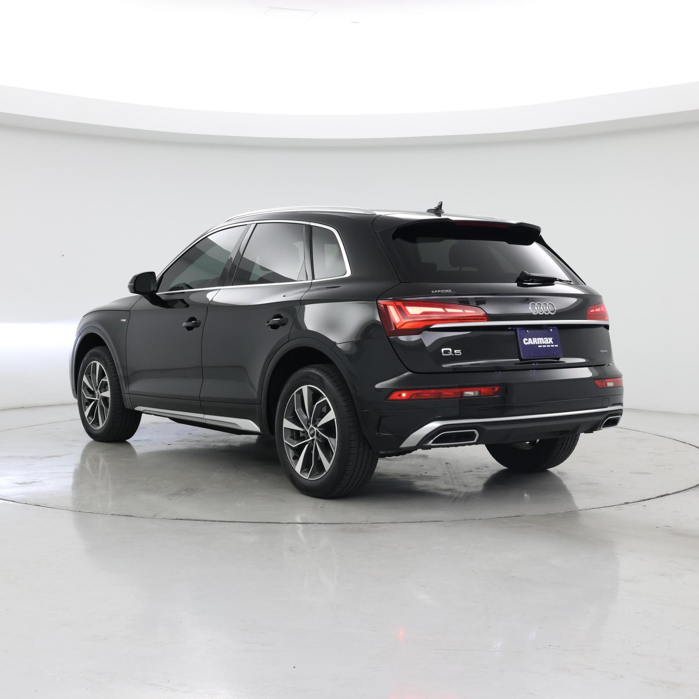 Thumbnail: 2022 Audi Q5 - 2