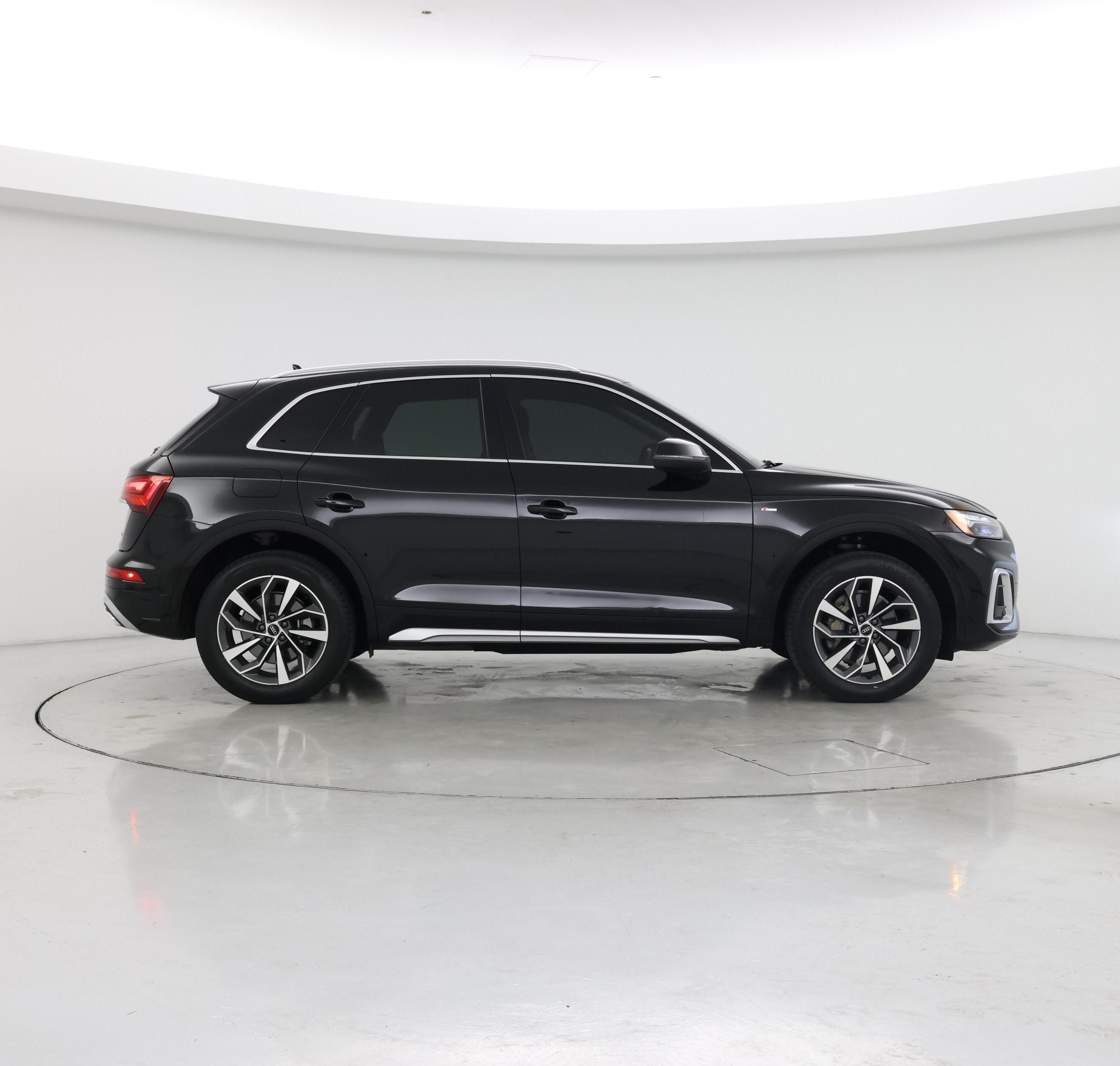 Thumbnail: 2022 Audi Q5 - 7