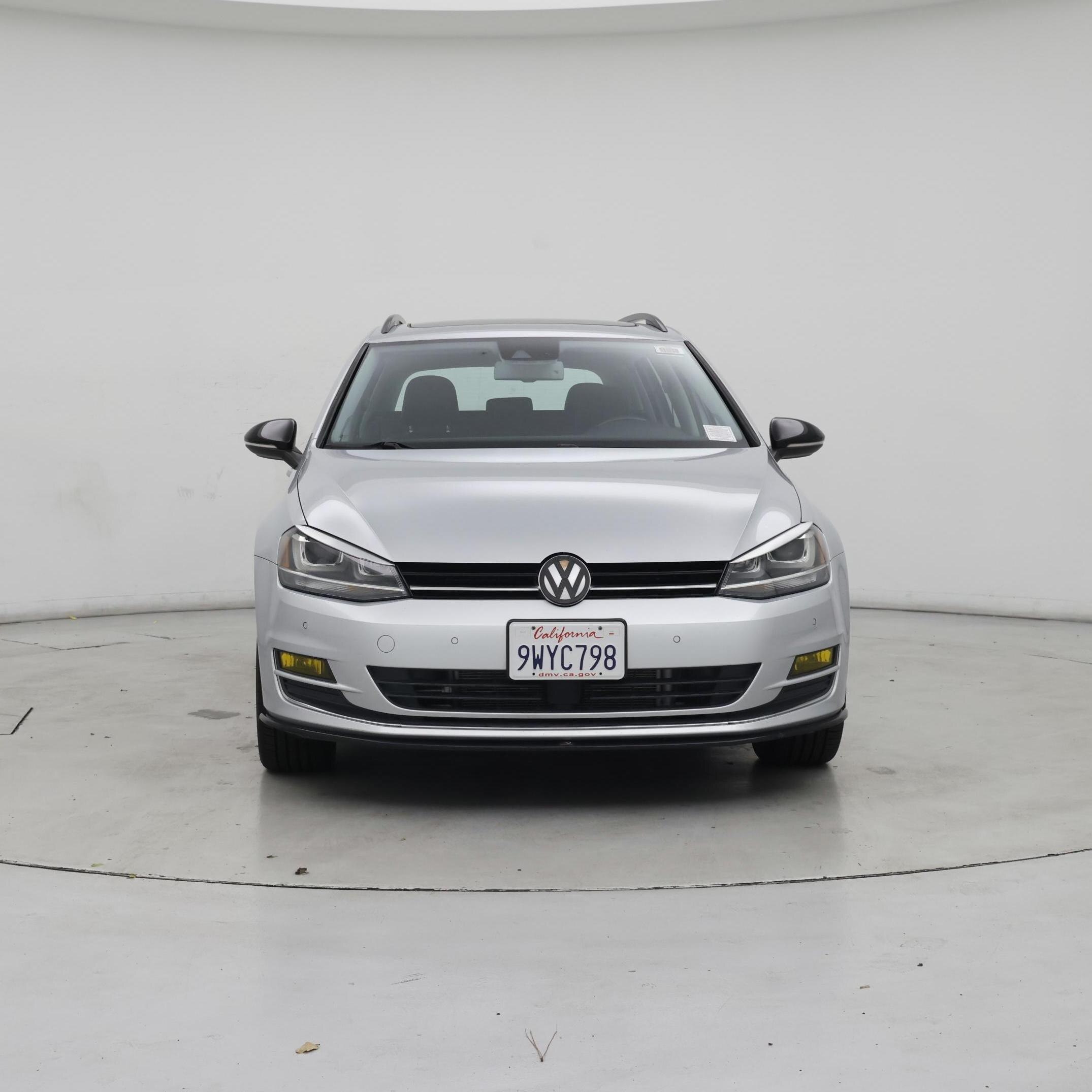 Thumbnail: 2016 Volkswagen Golf - 5