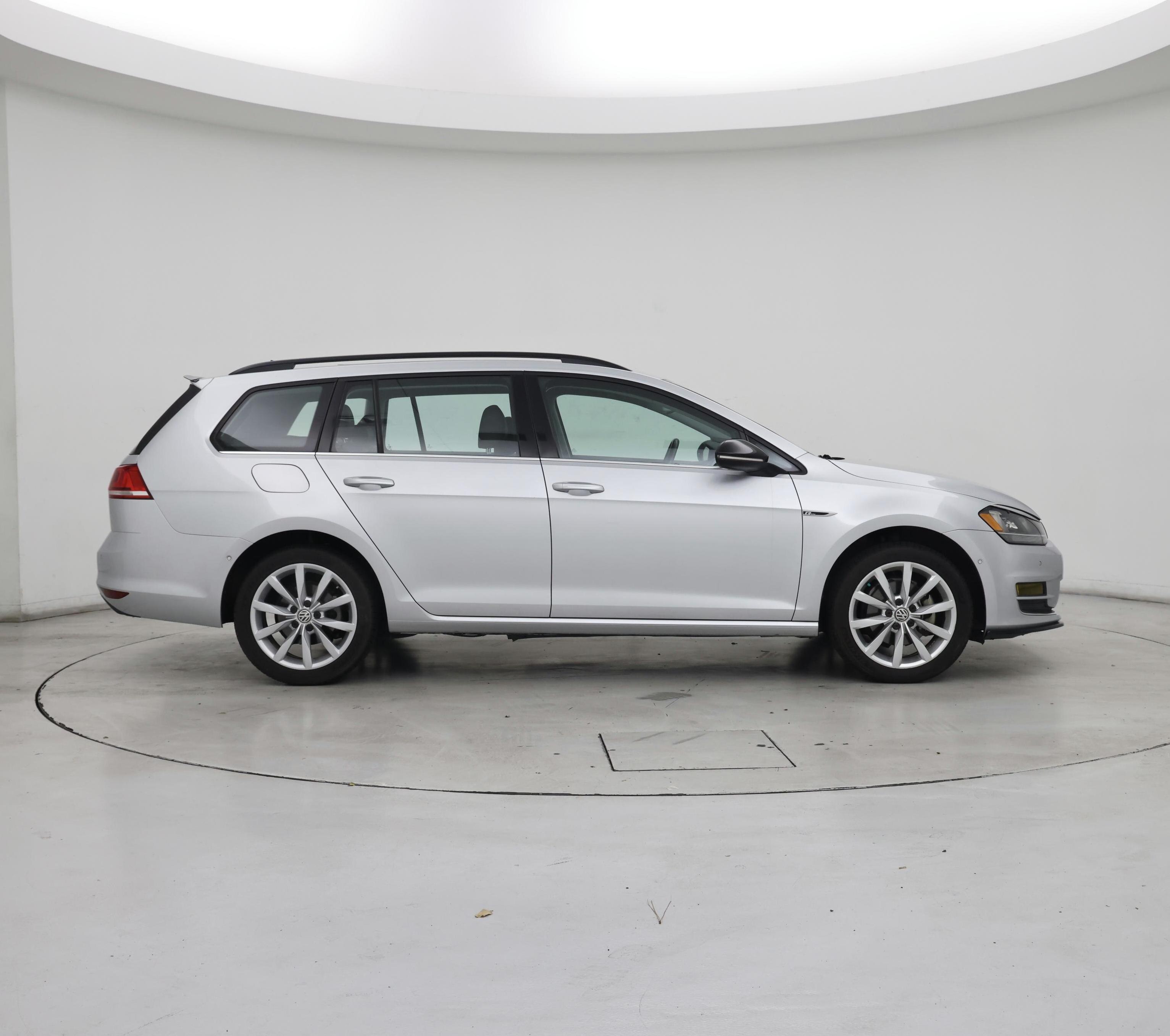 Thumbnail: 2016 Volkswagen Golf - 7