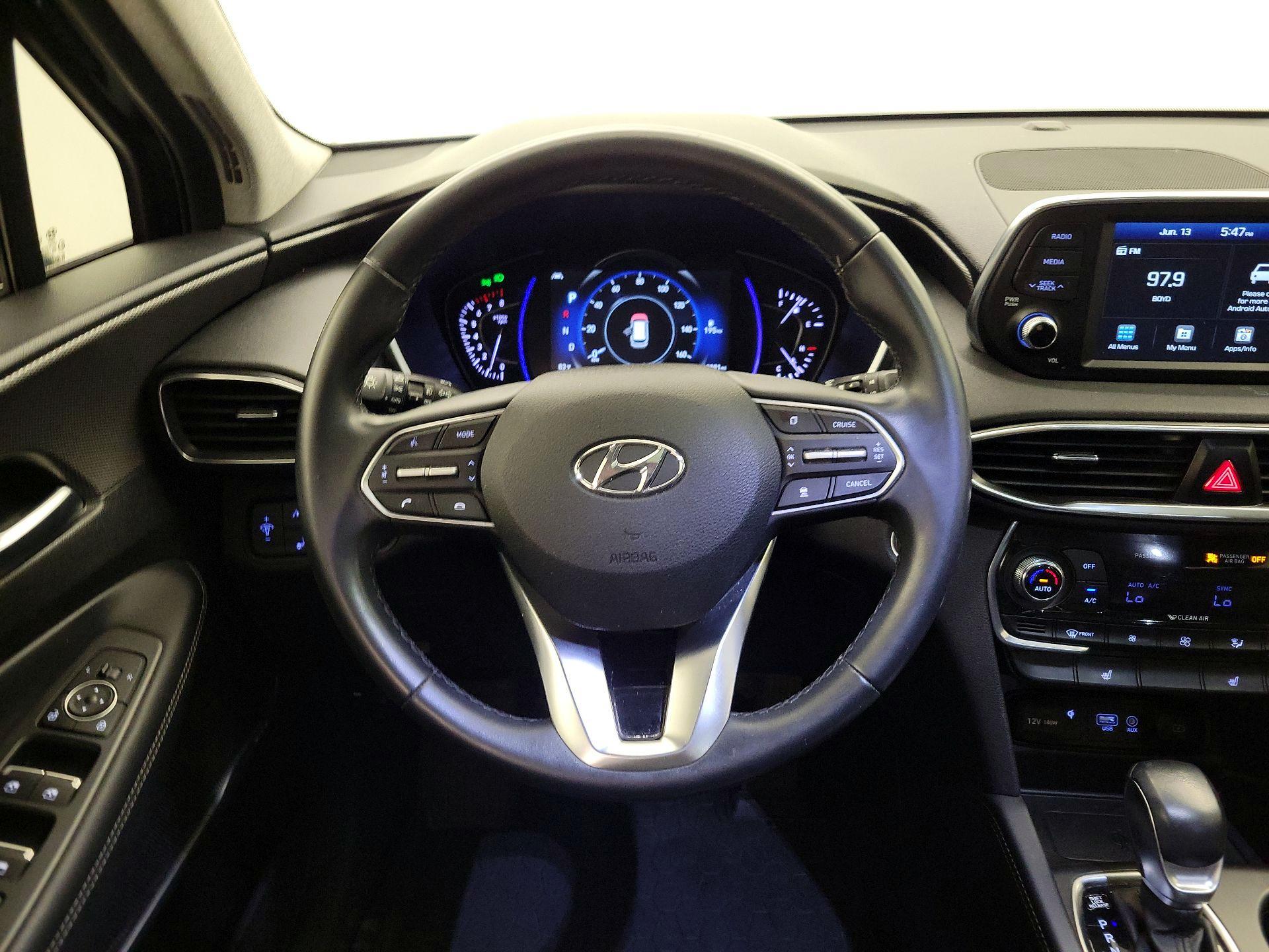 Thumbnail: 2020 Hyundai Santa Fe - 10