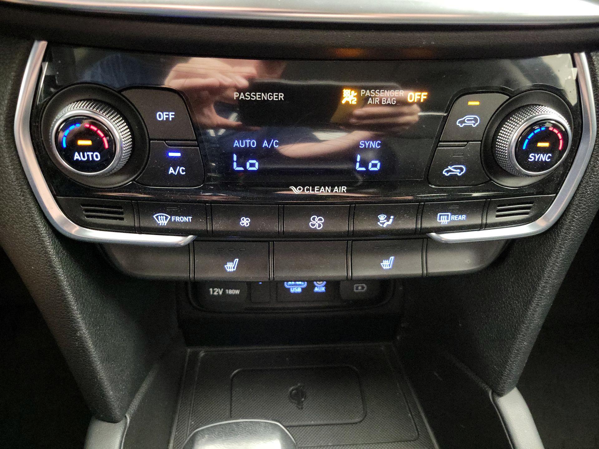 Thumbnail: 2020 Hyundai Santa Fe - 16