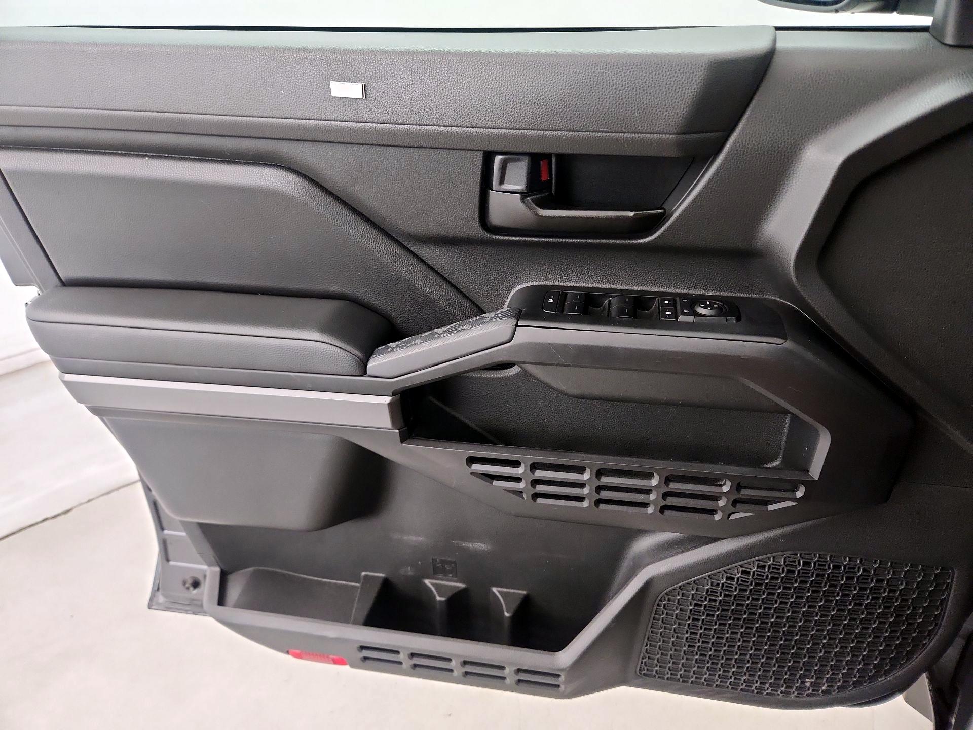 Thumbnail: 2024 Toyota Tacoma - 12